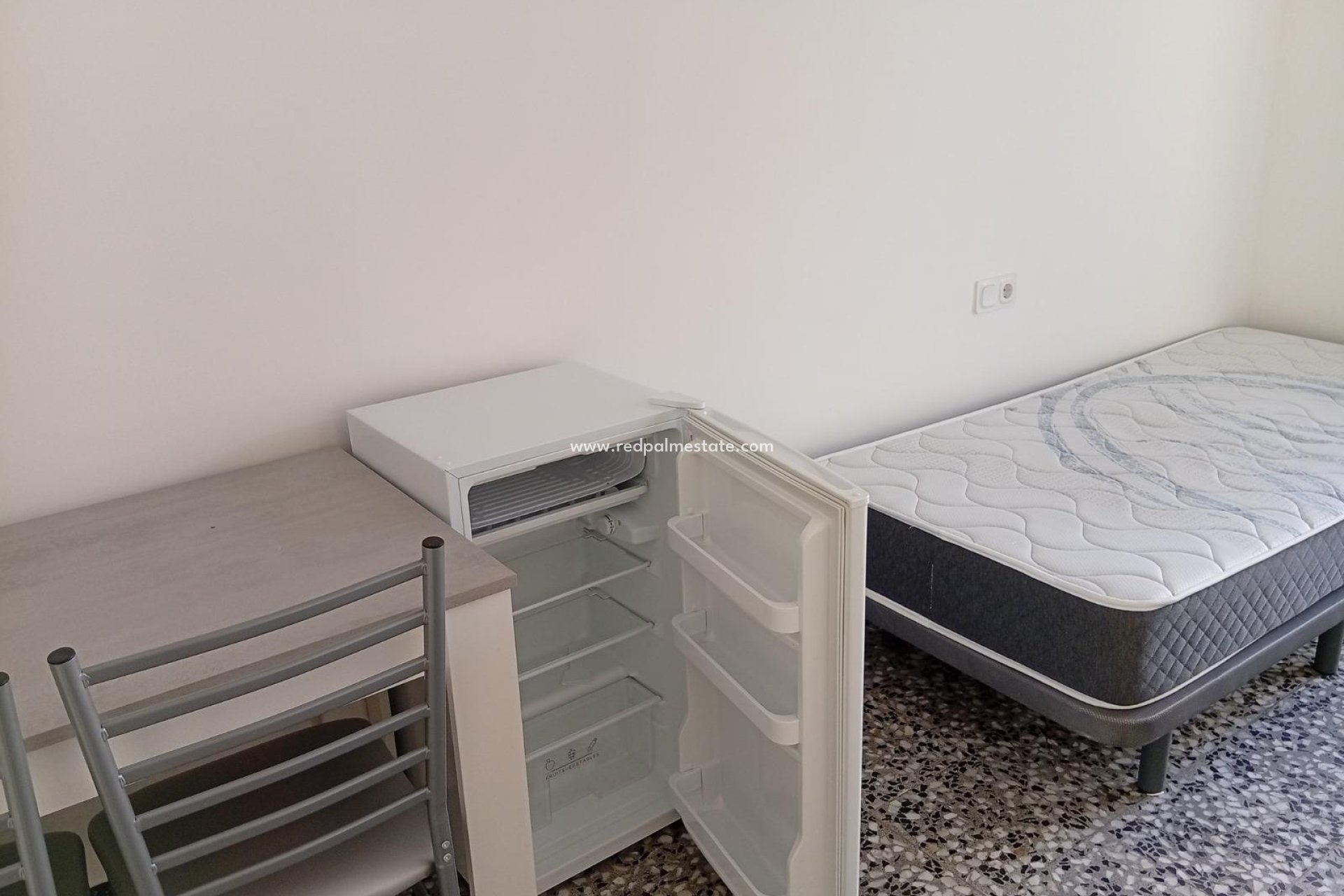 Reventa - Apartmentos -
Torrevieja - Aguas Nueva