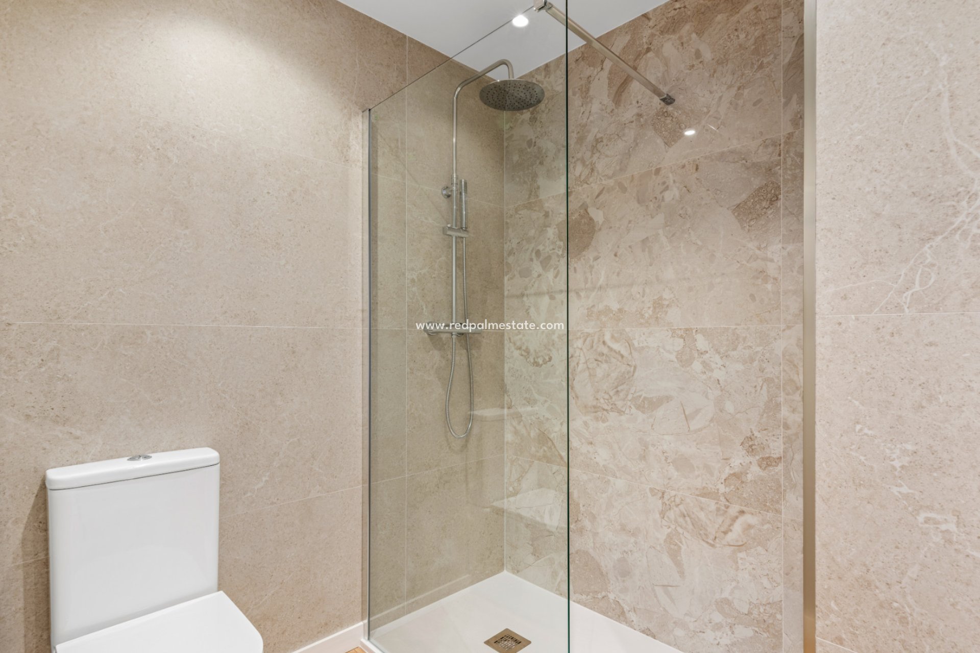 Reventa - Apartmentos -
Torrevieja - Beachside