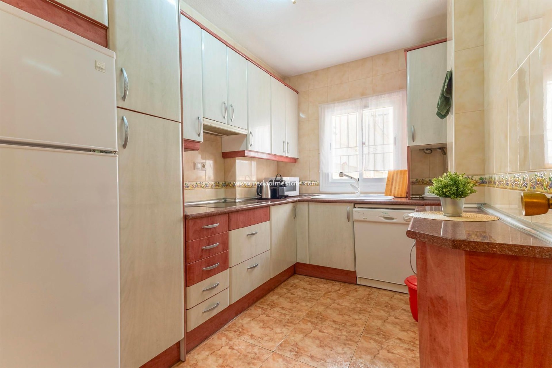 Reventa - Apartmentos -
Torrevieja - Cabo cervera