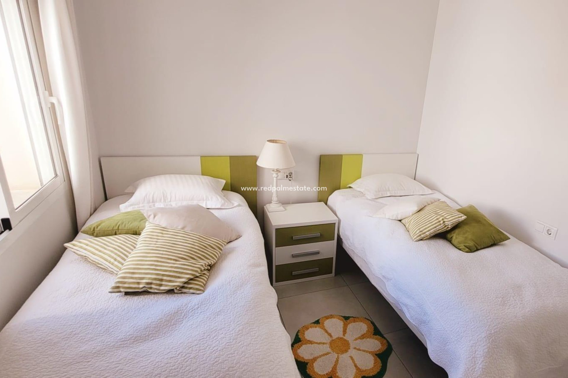 Reventa - Apartmentos -
Torrevieja - Cabo cervera