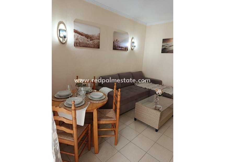 Reventa - Apartmentos -
Torrevieja - Cabo cervera