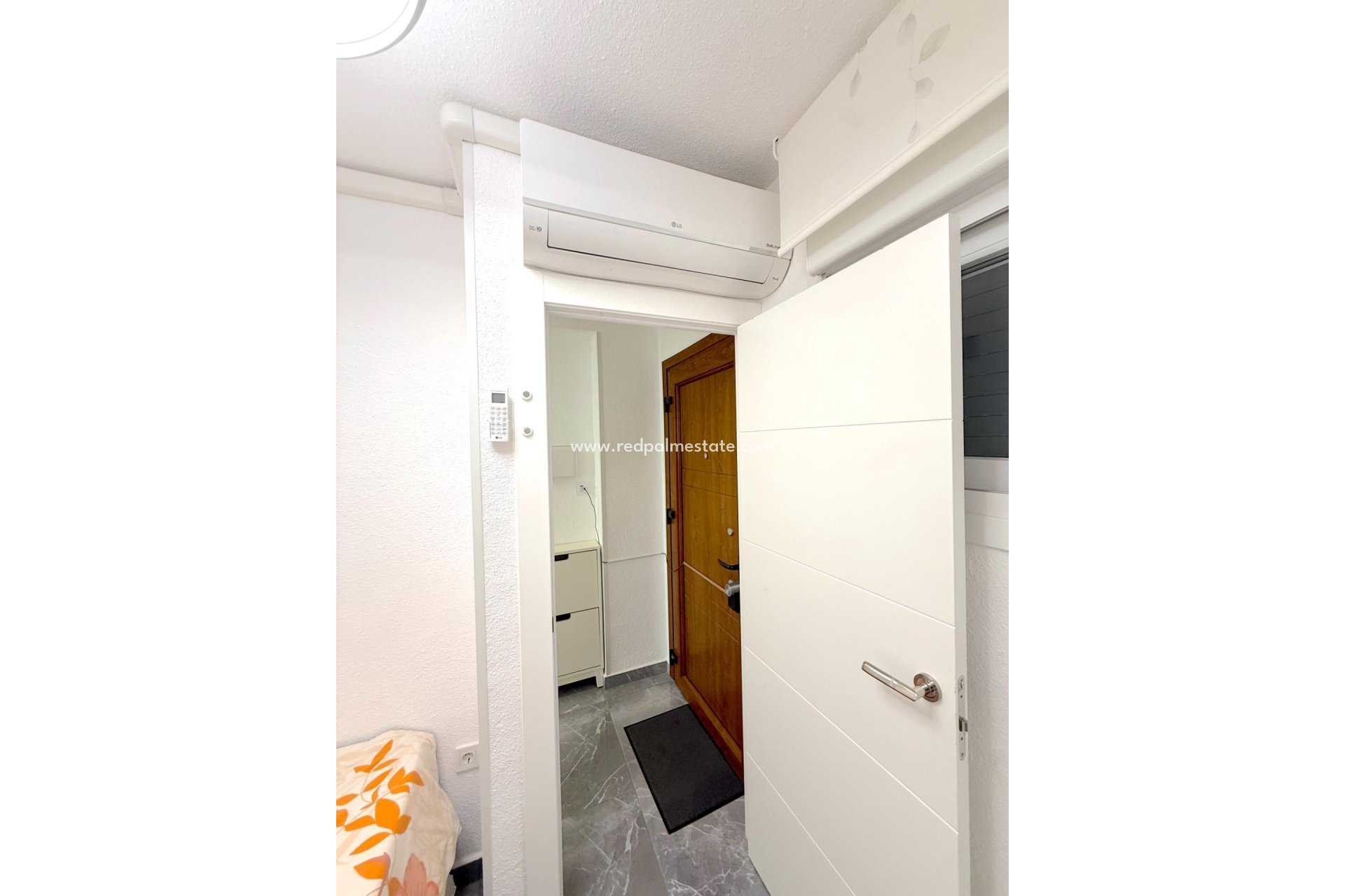 Reventa - Apartmentos -
Torrevieja - Cabo cervera