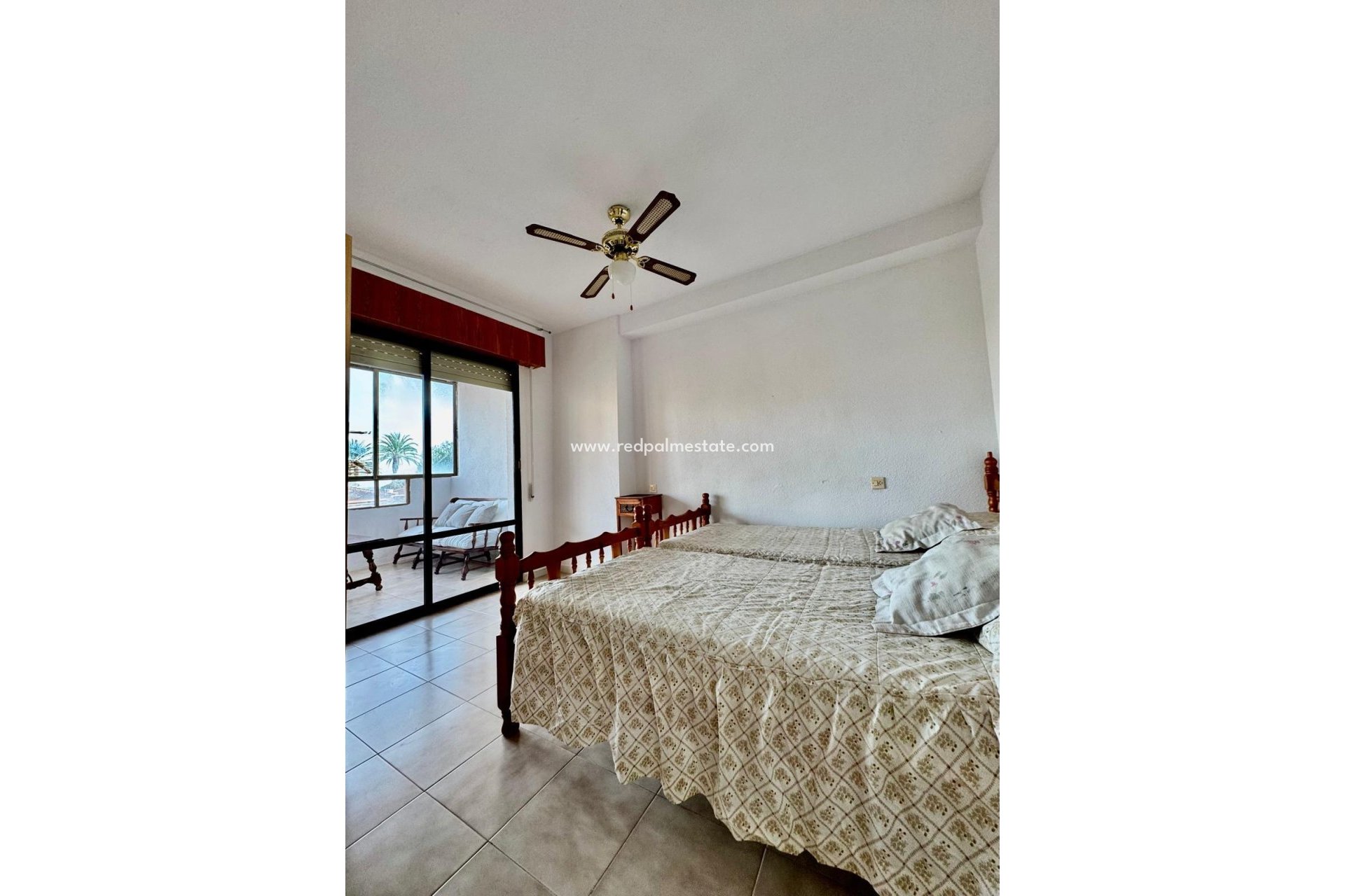 Reventa - Apartmentos -
Torrevieja - Cabo cervera