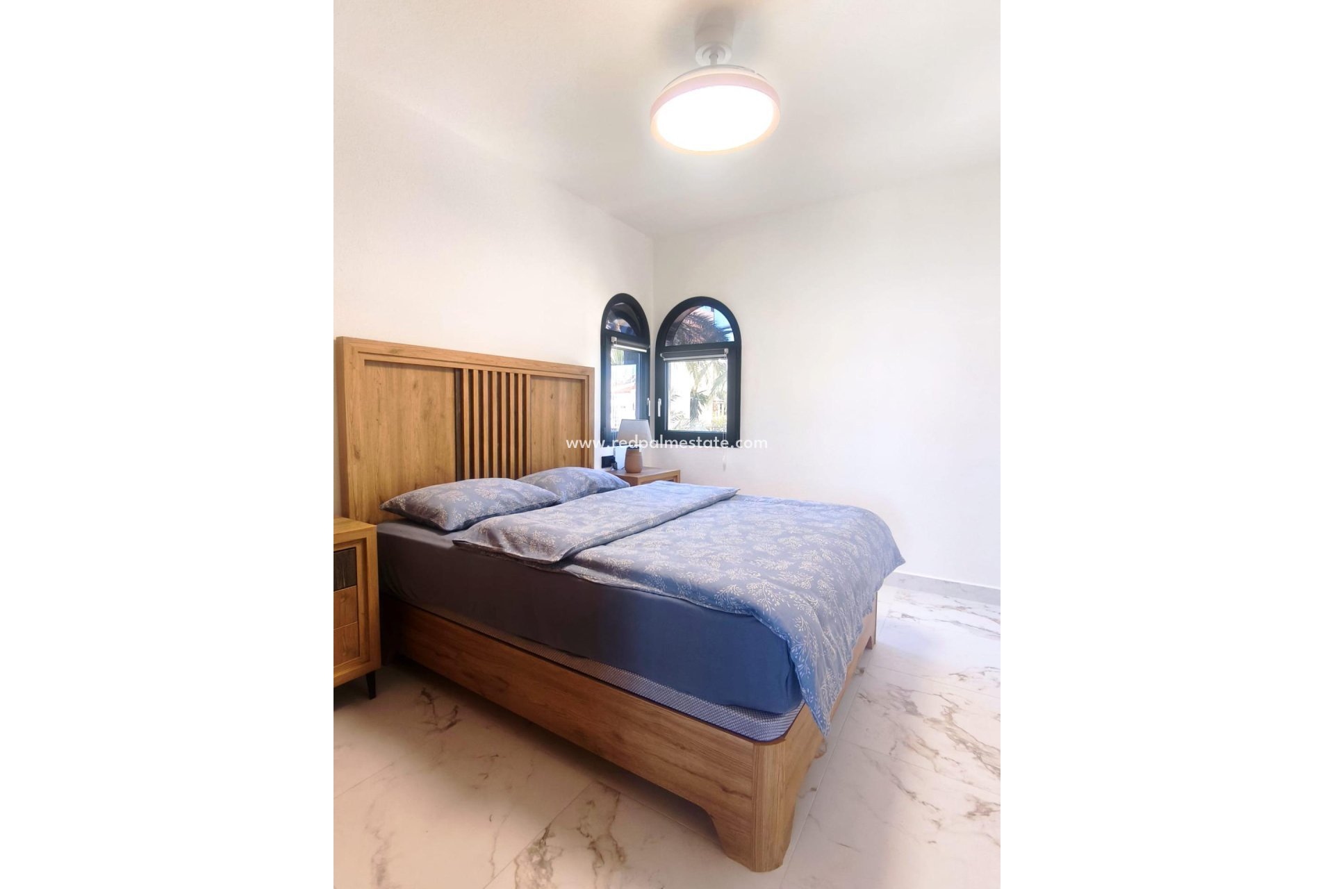 Reventa - Apartmentos -
Torrevieja - Cabo cervera