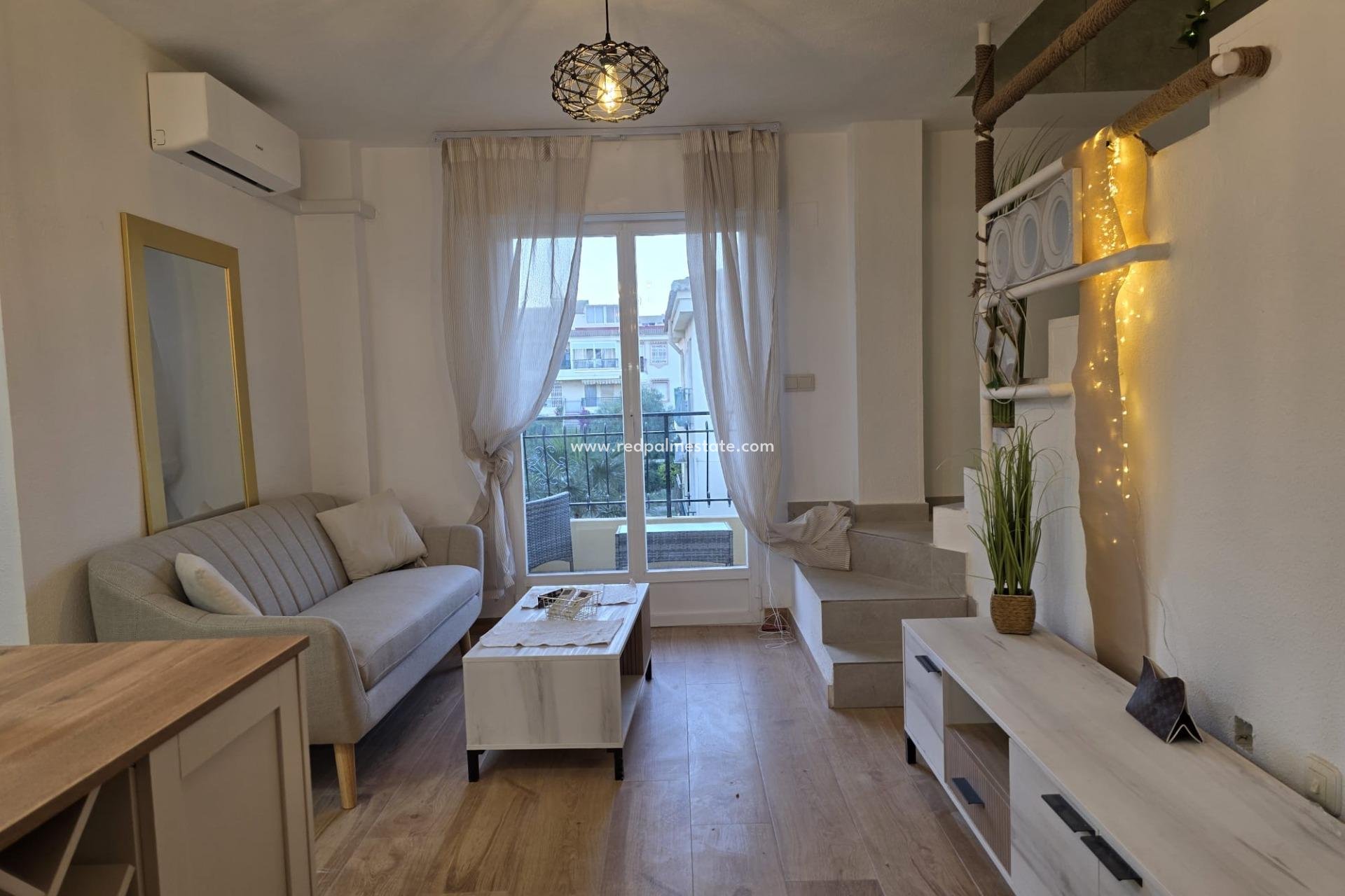 Reventa - Apartmentos -
Torrevieja - Cala Ferris