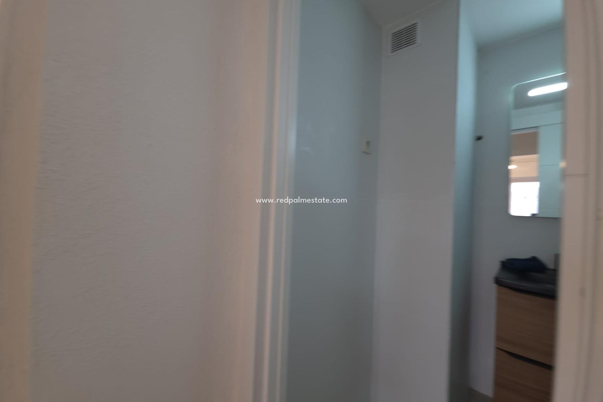 Reventa - Apartmentos -
Torrevieja - Cala Ferris