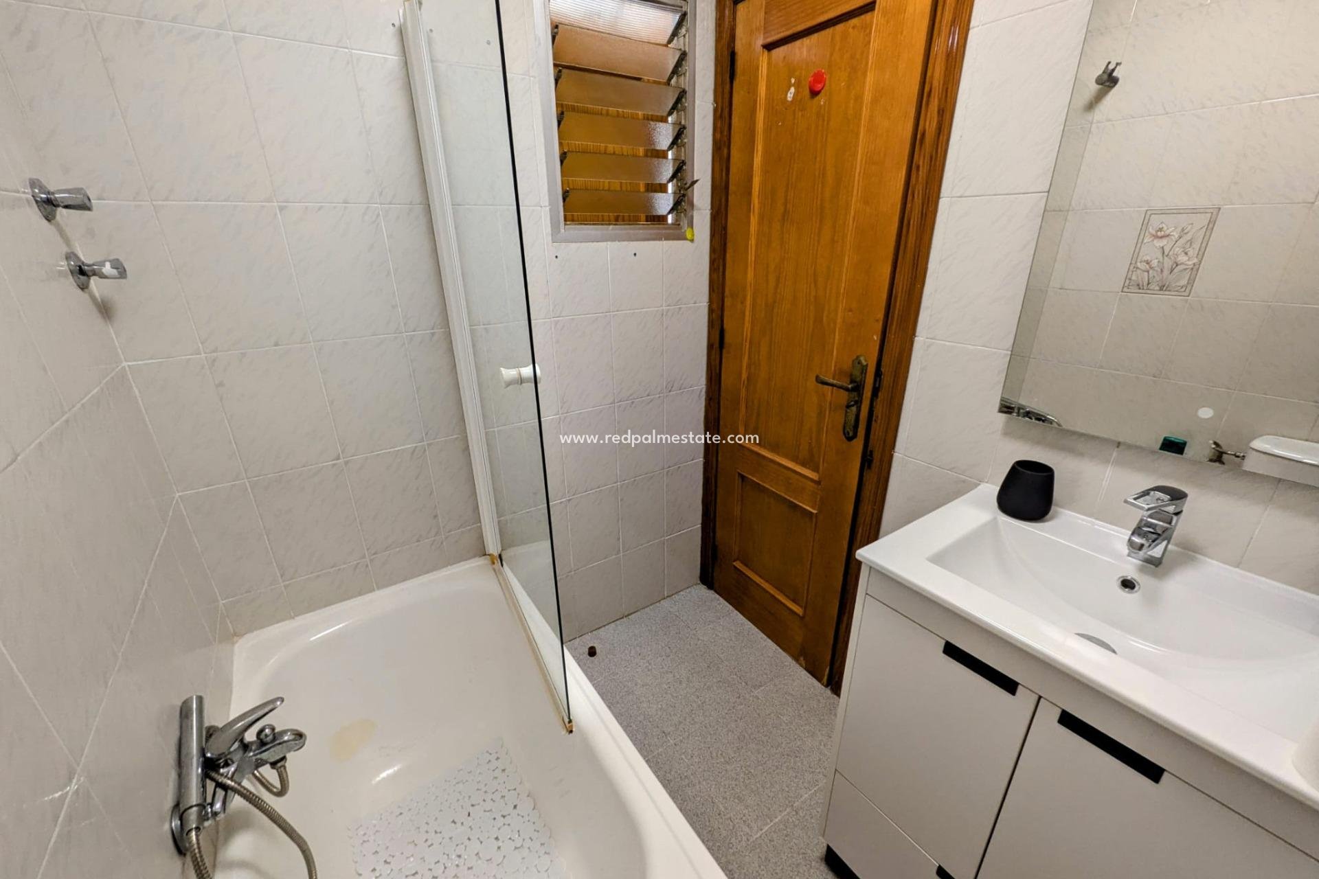 Reventa - Apartmentos -
Torrevieja - Center