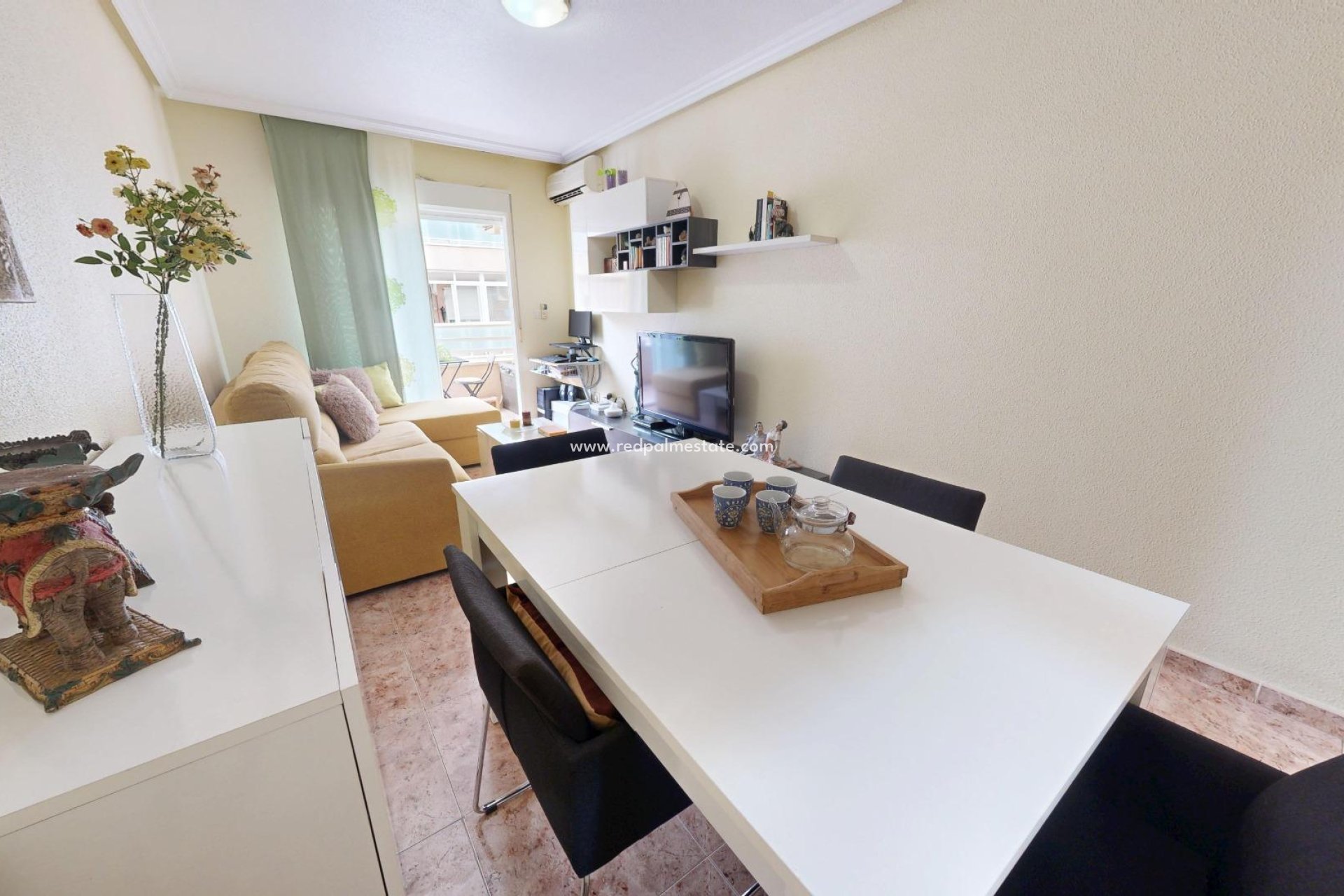 Reventa - Apartmentos -
Torrevieja - Center