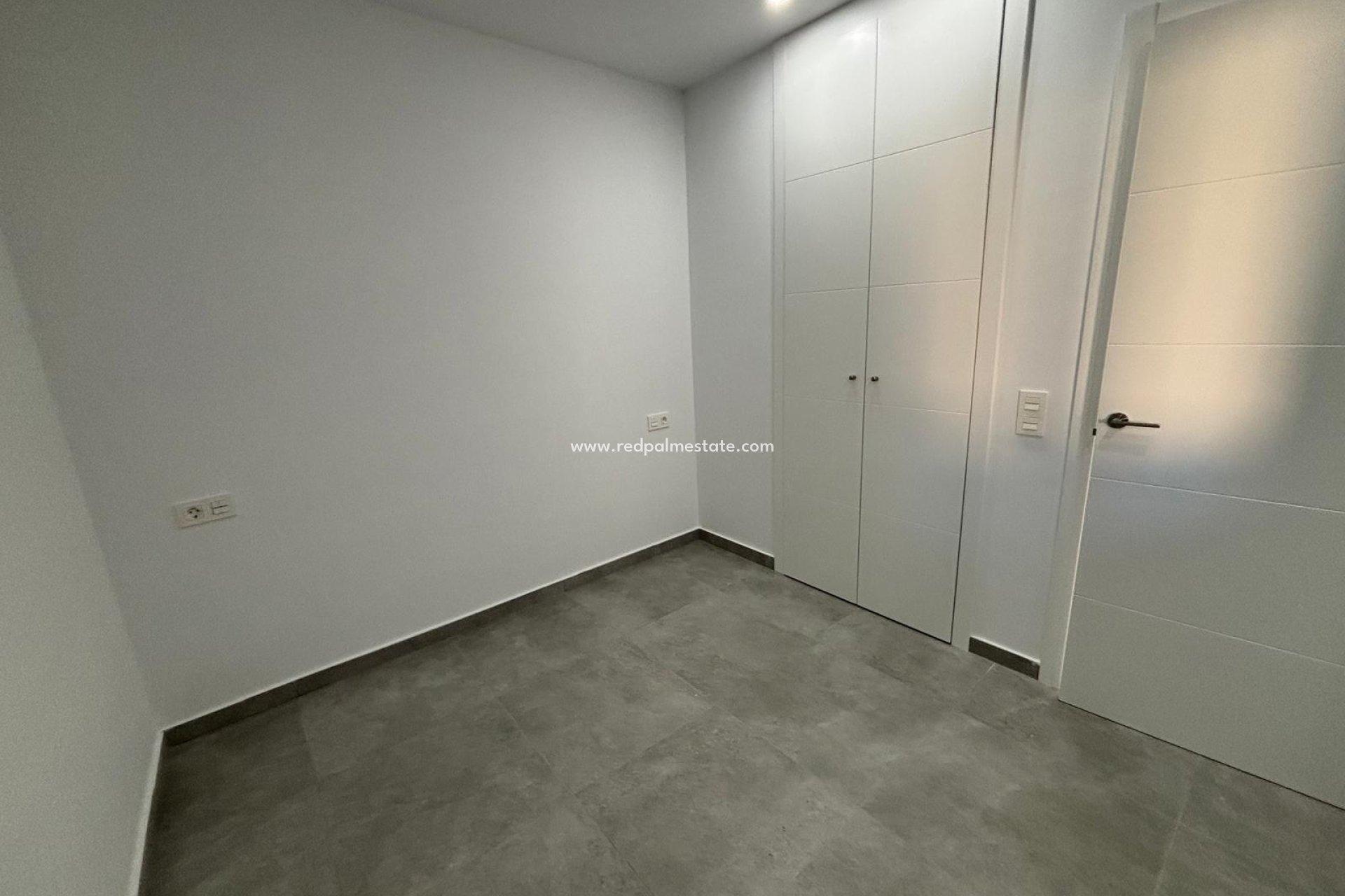 Reventa - Apartmentos -
Torrevieja - Center