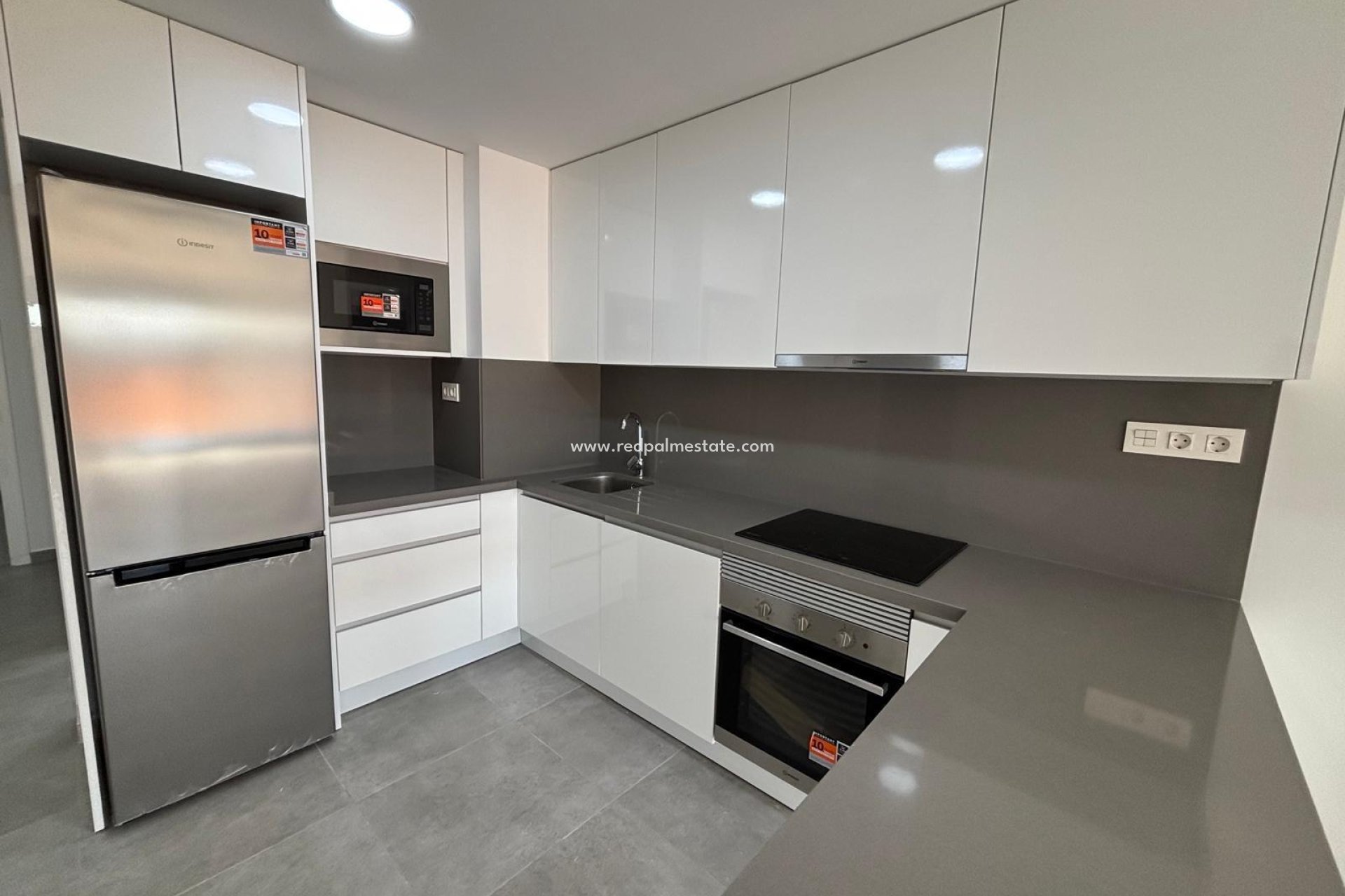 Reventa - Apartmentos -
Torrevieja - Center