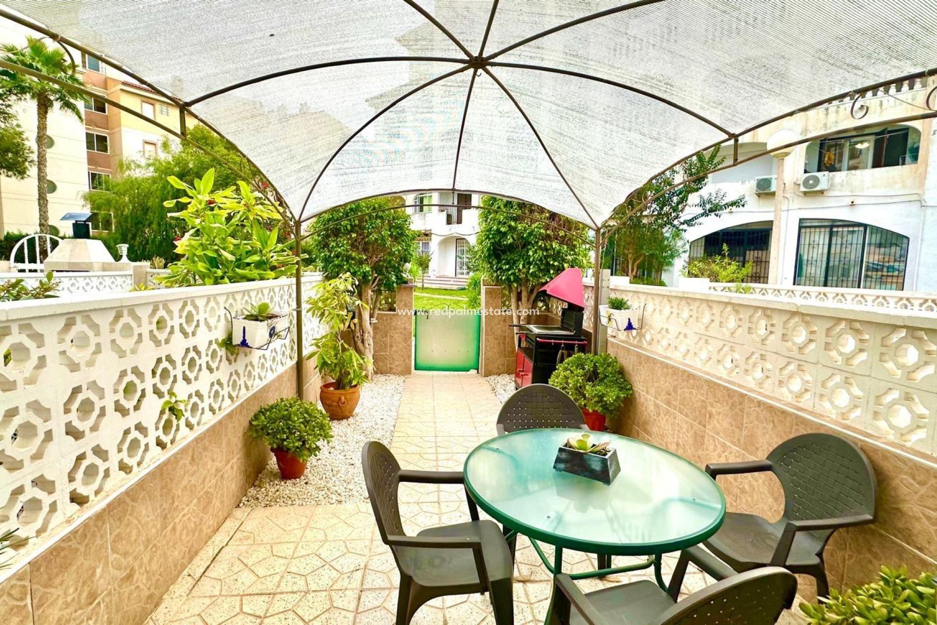 Reventa - Apartmentos -
Torrevieja - Center