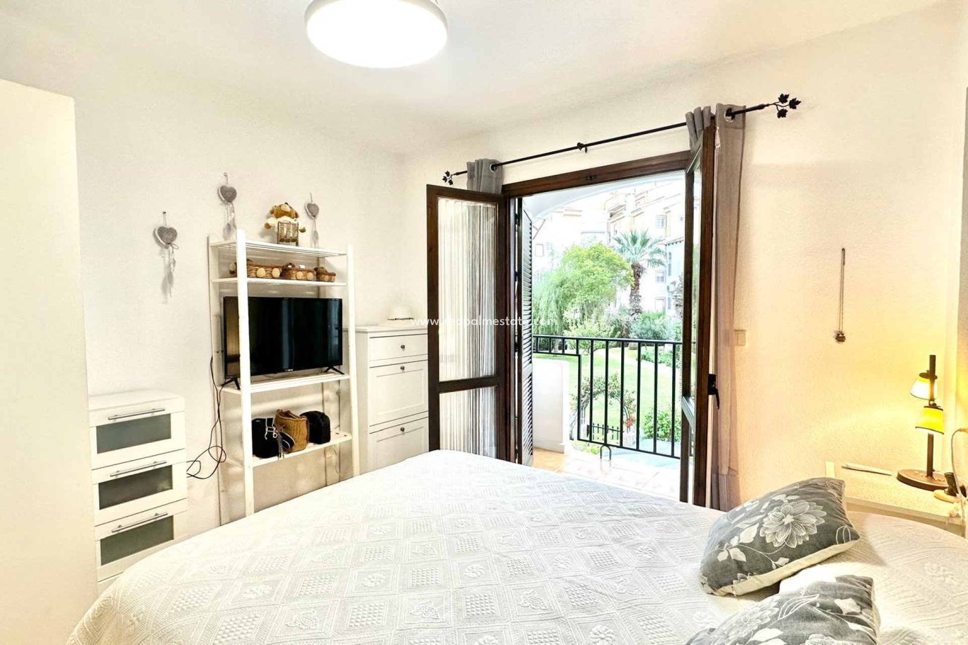 Reventa - Apartmentos -
Torrevieja - Center