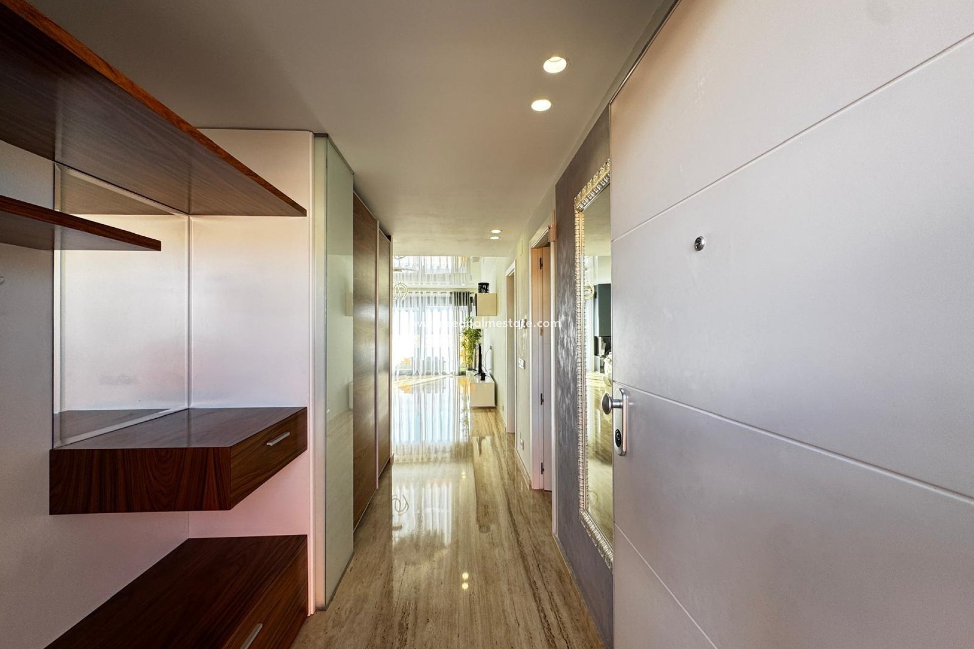 Reventa - Apartmentos -
Torrevieja - Center