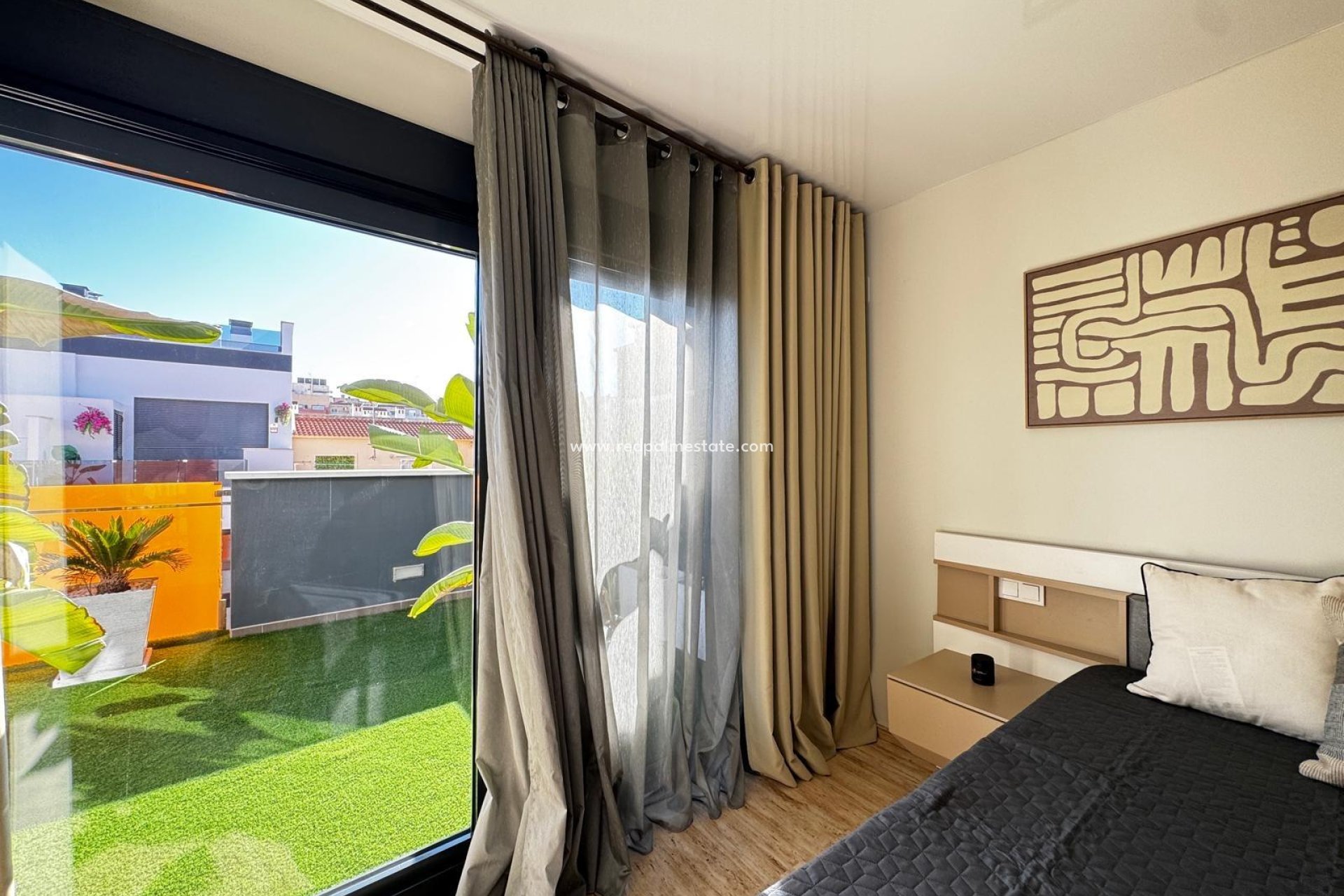 Reventa - Apartmentos -
Torrevieja - Center