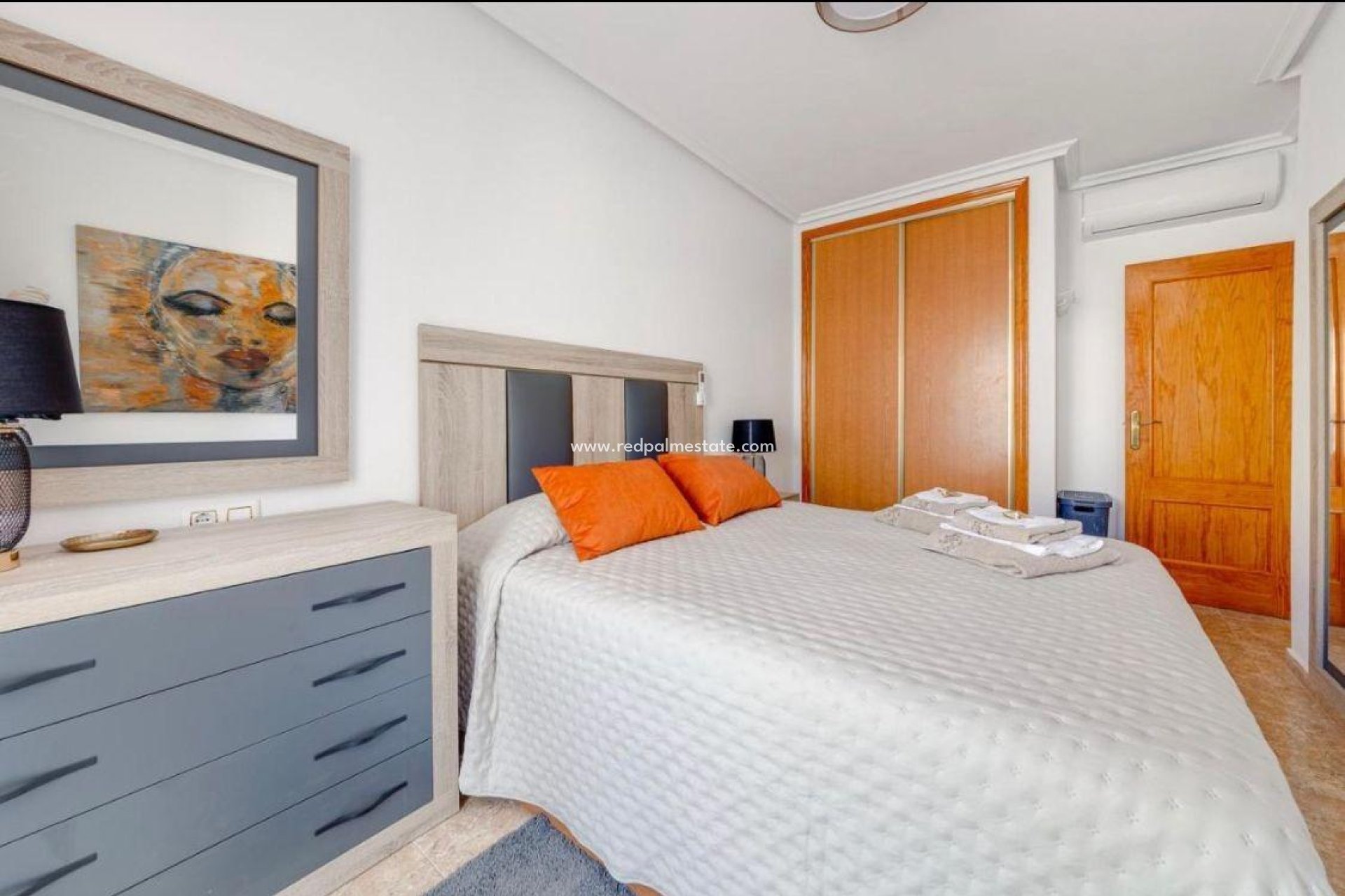 Reventa - Apartmentos -
Torrevieja - Centro Torrevieja