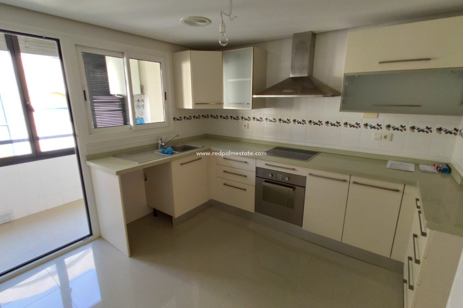 Reventa - Apartmentos -
Torrevieja - Centro Torrevieja