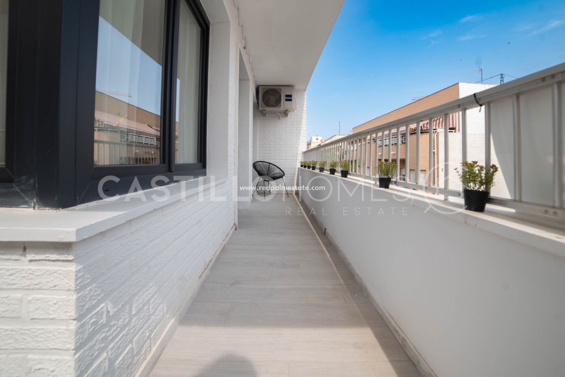 Reventa - Apartmentos -
Torrevieja - Centro Torrevieja