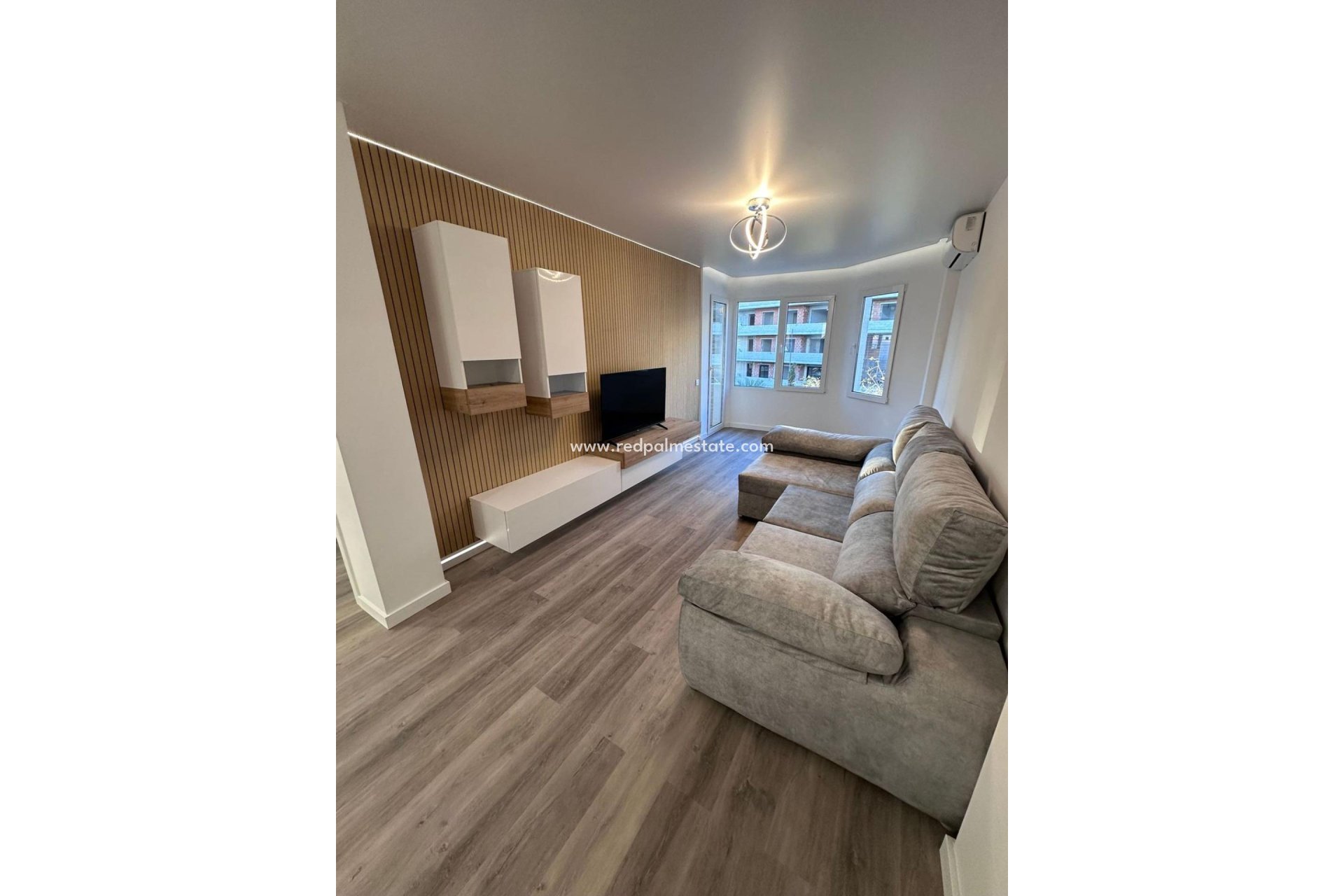 Reventa - Apartmentos -
Torrevieja - Centro Torrevieja