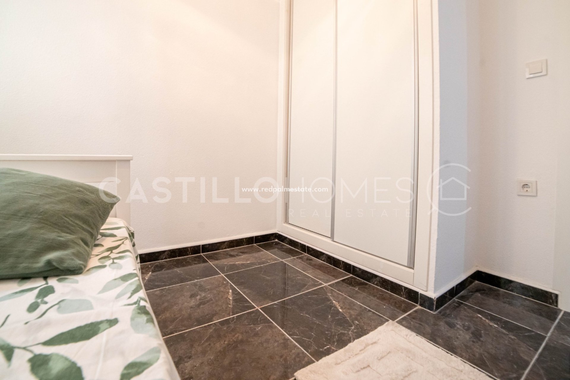 Reventa - Apartmentos -
Torrevieja - Centro Torrevieja