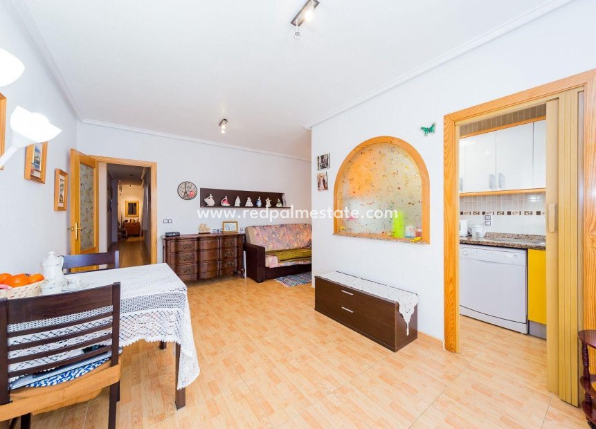 Reventa - Apartmentos -
Torrevieja - Centro Torrevieja