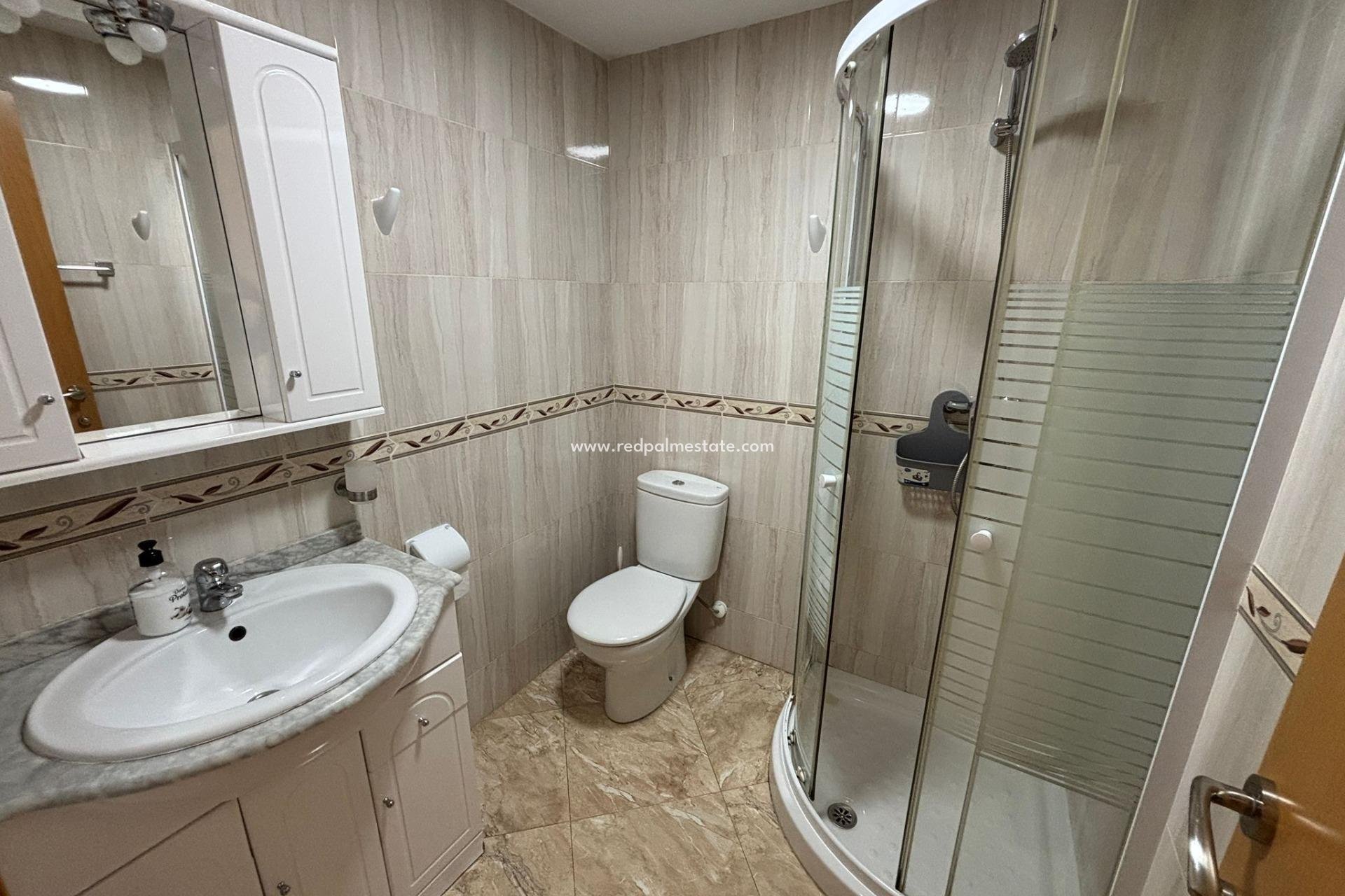 Reventa - Apartmentos -
Torrevieja - Centro Torrevieja