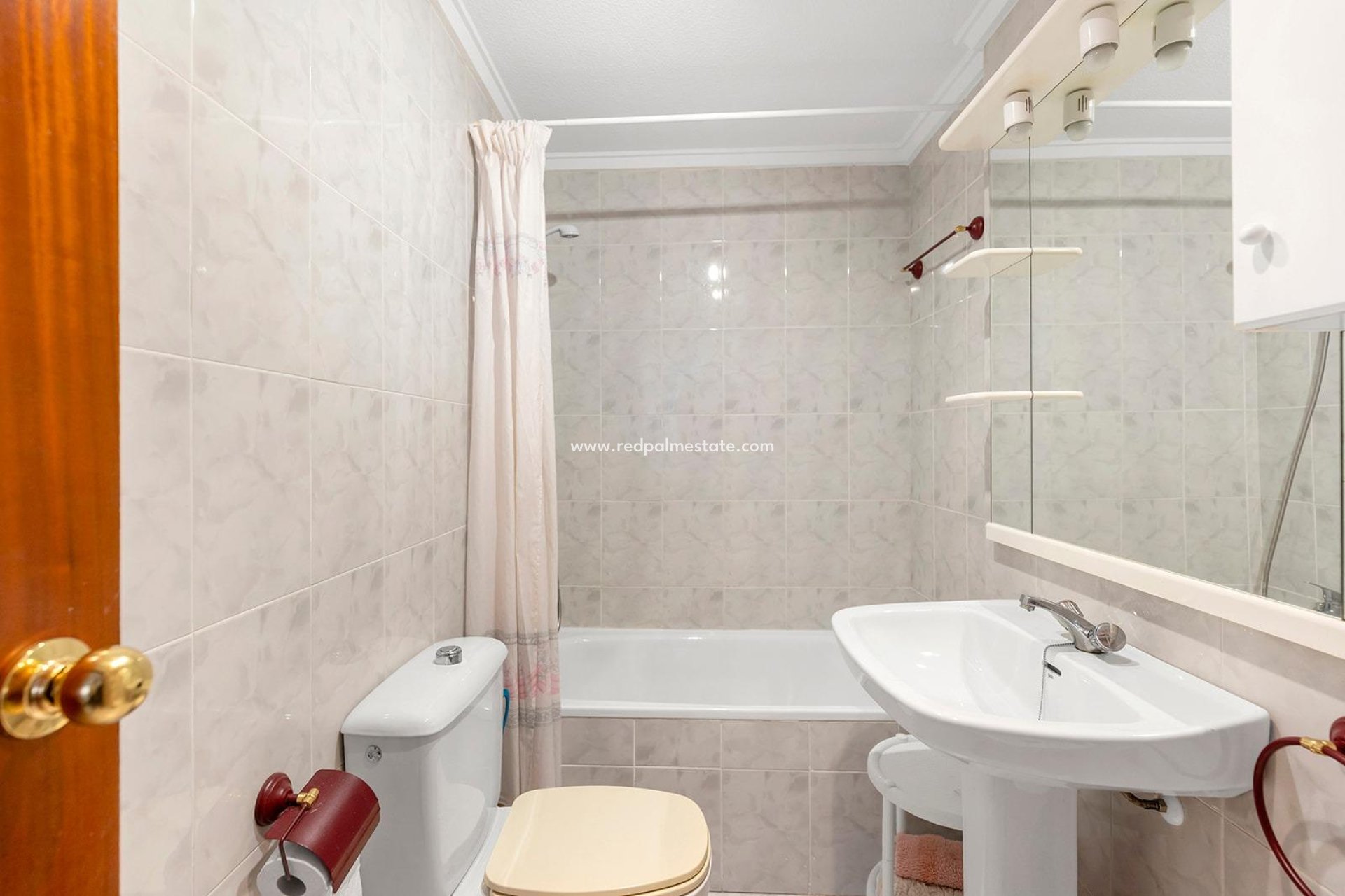 Reventa - Apartmentos -
Torrevieja - Centro Torrevieja