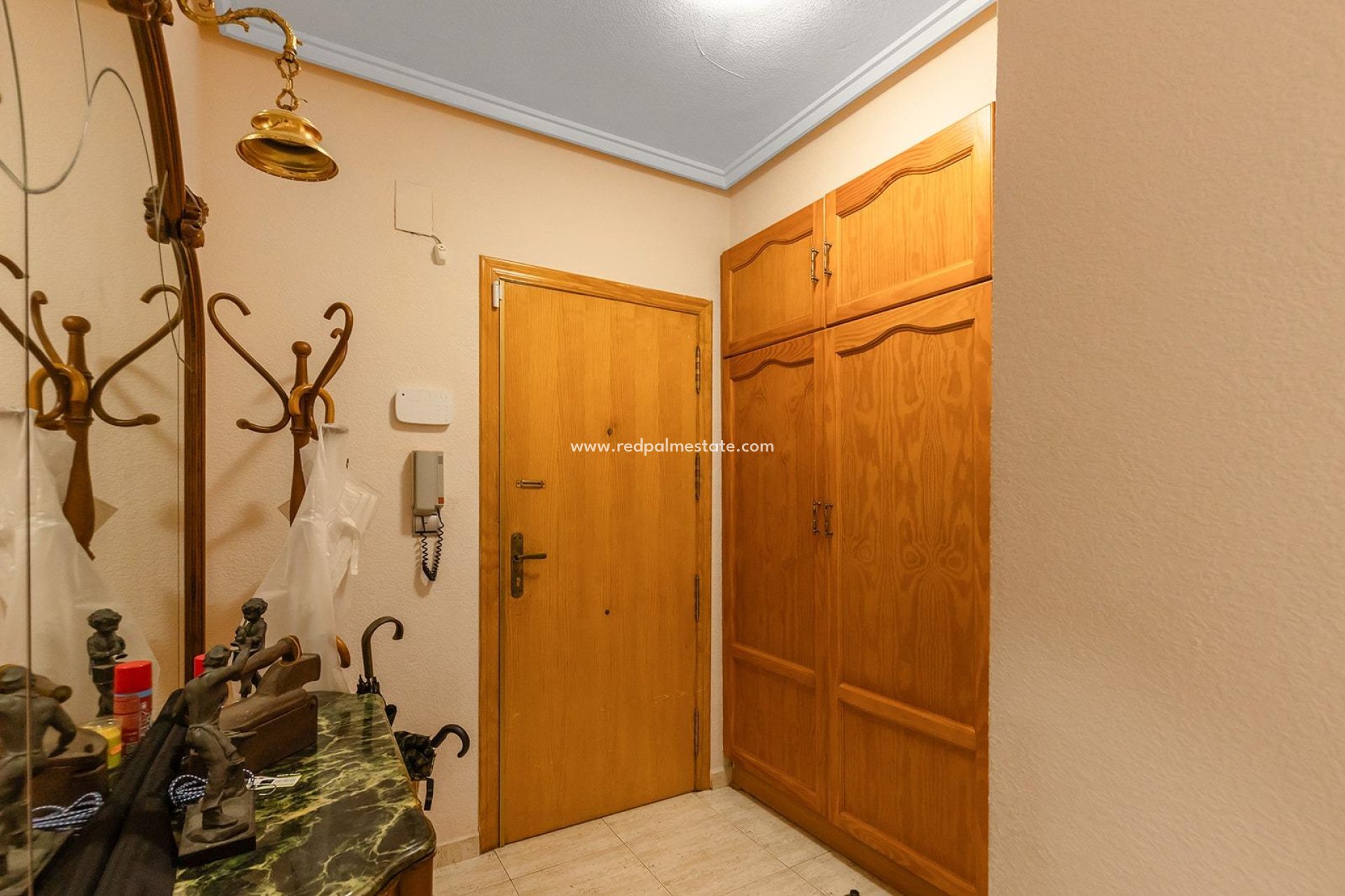 Reventa - Apartmentos -
Torrevieja - Centro Torrevieja