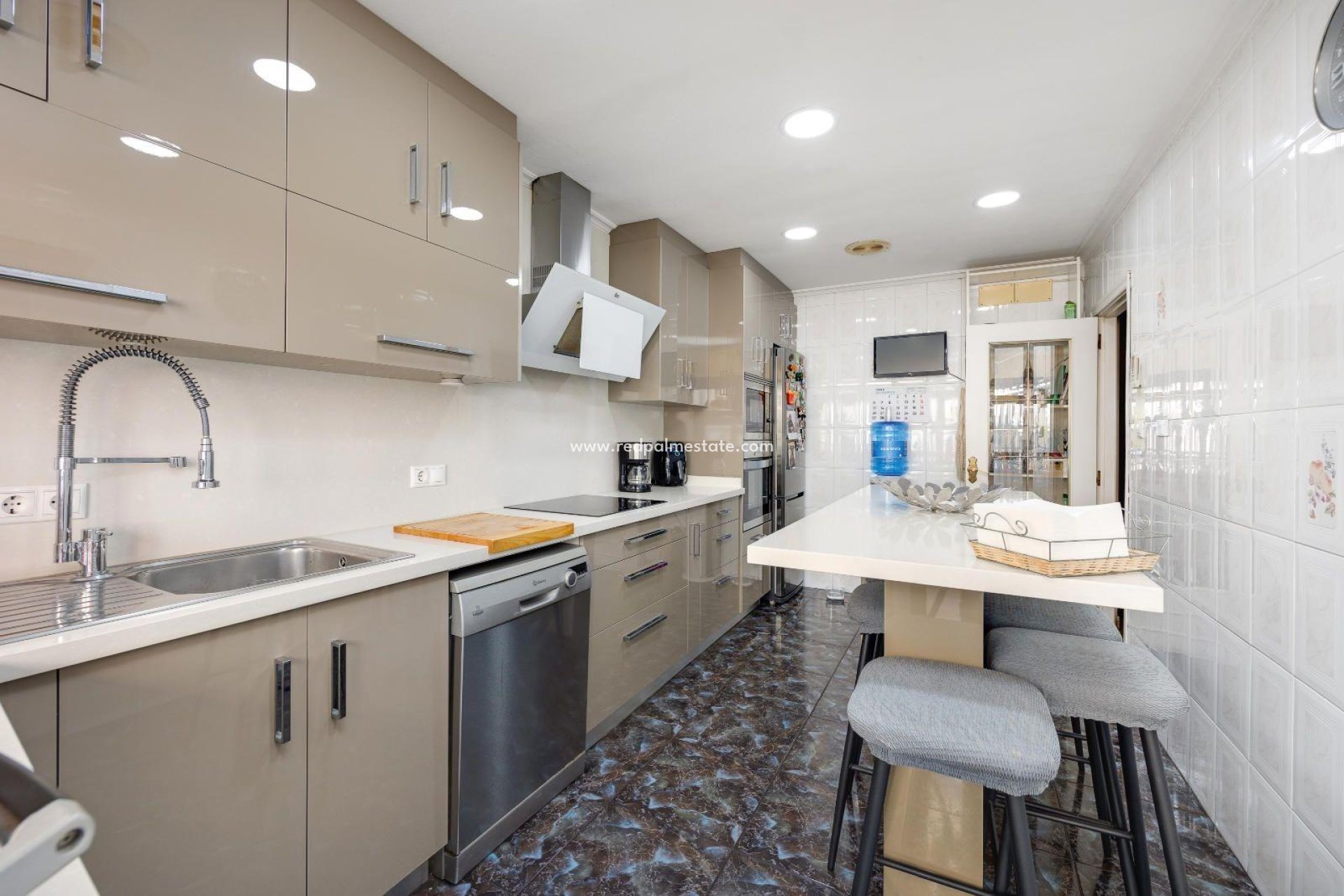 Reventa - Apartmentos -
Torrevieja - Centro Torrevieja