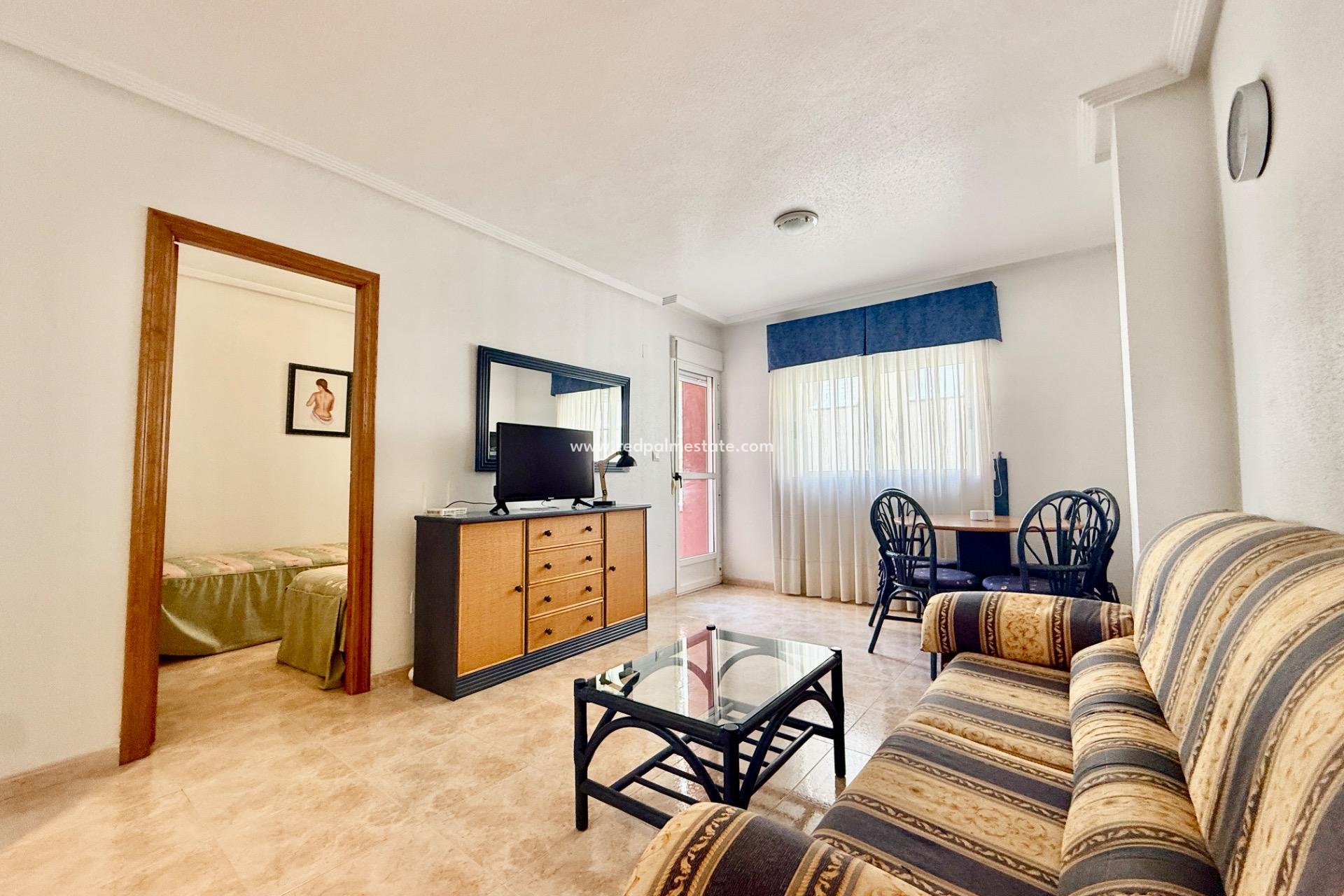 Reventa - Apartmentos -
Torrevieja - Centro Torrevieja