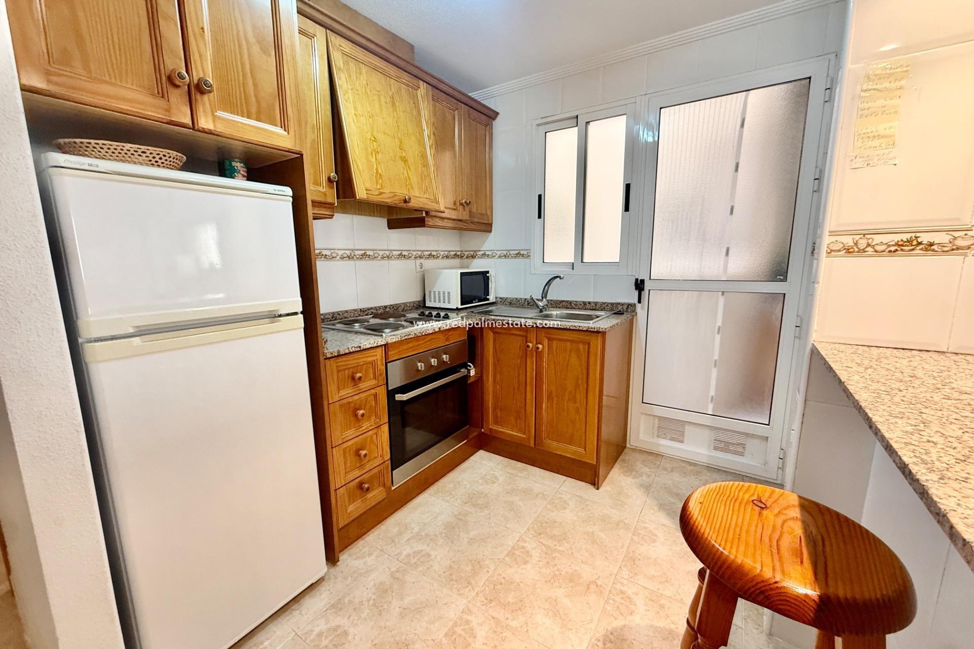 Reventa - Apartmentos -
Torrevieja - Centro Torrevieja