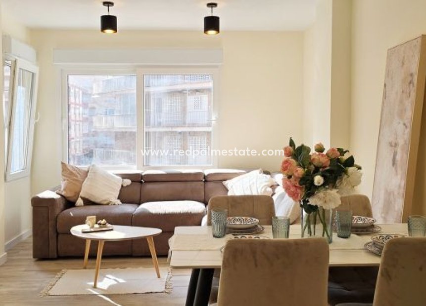 Reventa - Apartmentos -
Torrevieja - Centro Torrevieja