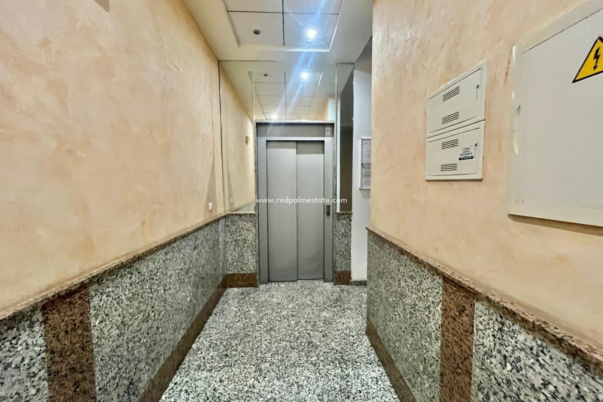 Reventa - Apartmentos -
Torrevieja - Centro Torrevieja