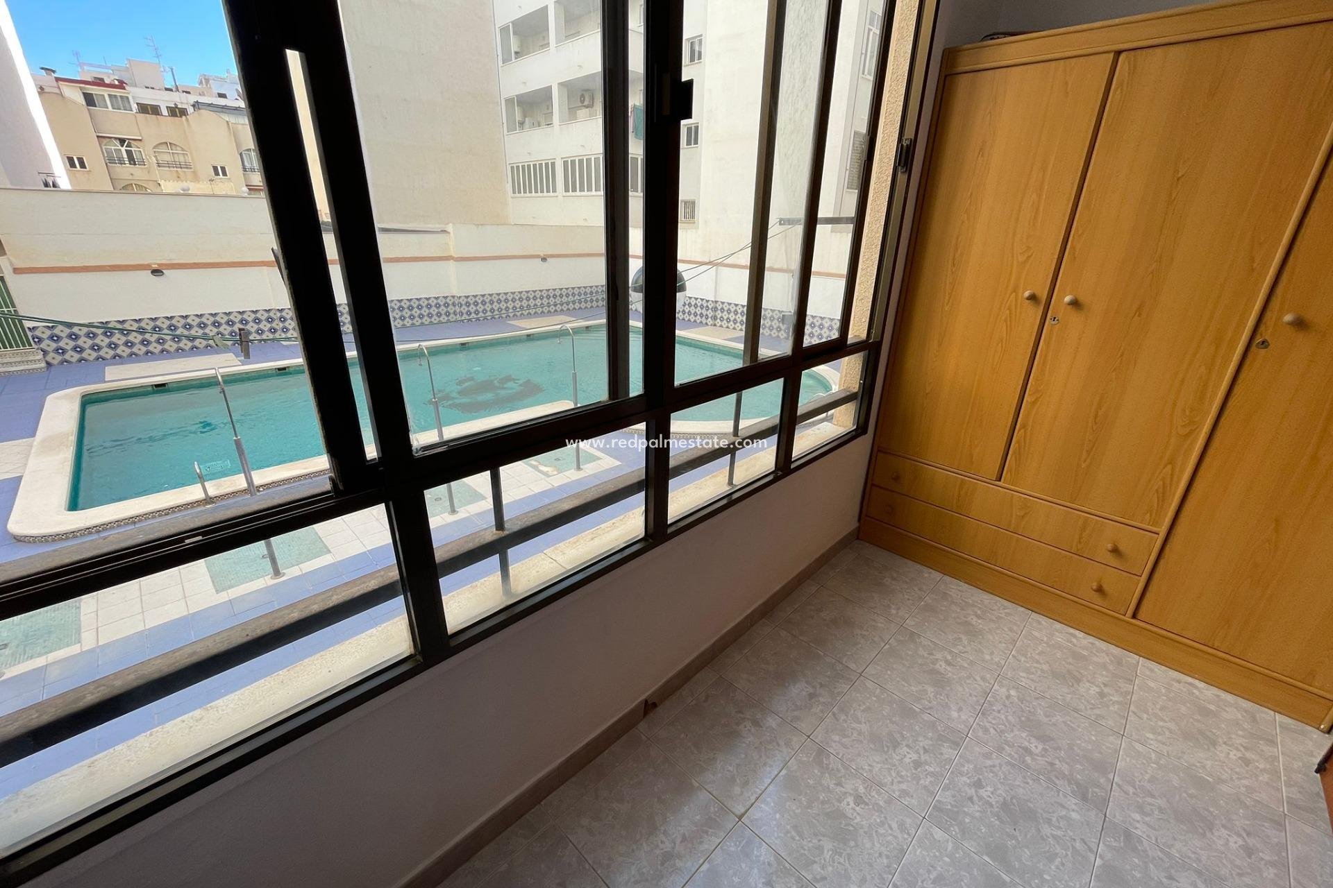 Reventa - Apartmentos -
Torrevieja - Centro Torrevieja