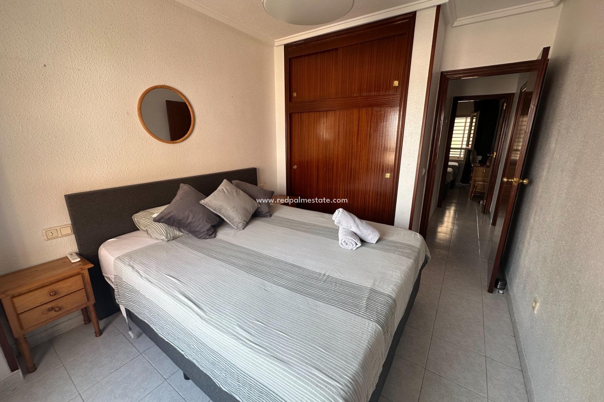 Reventa - Apartmentos -
Torrevieja - Centro Torrevieja