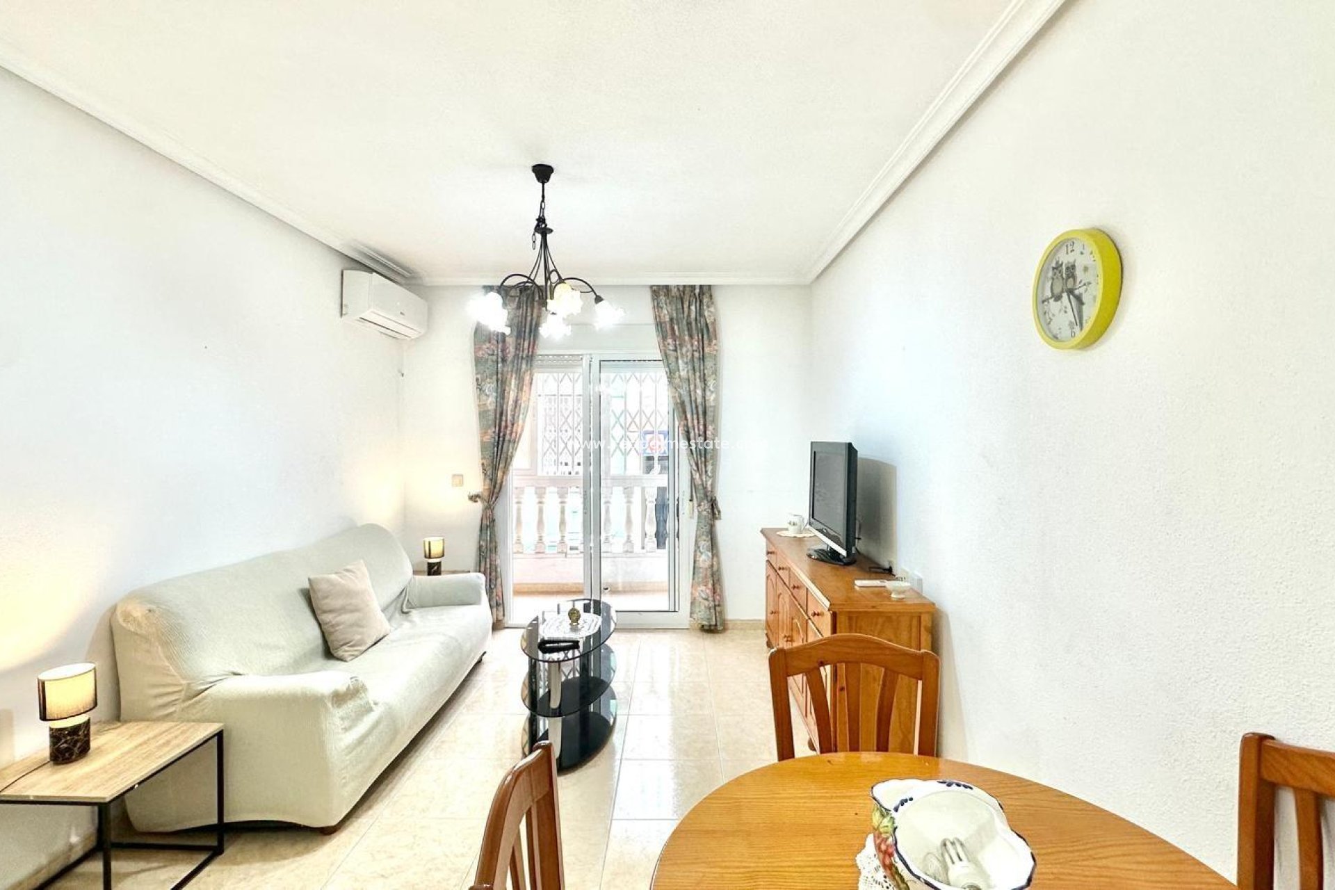 Reventa - Apartmentos -
Torrevieja - Centro Torrevieja