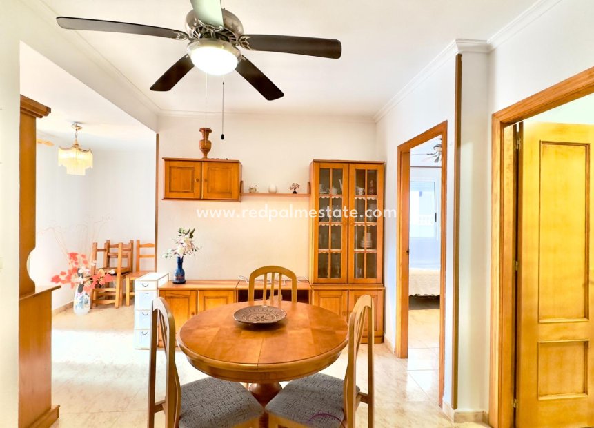 Reventa - Apartmentos -
Torrevieja - Centro Torrevieja