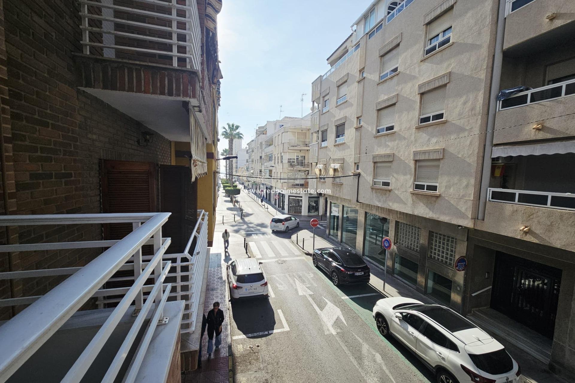 Reventa - Apartmentos -
Torrevieja - Centro Torrevieja