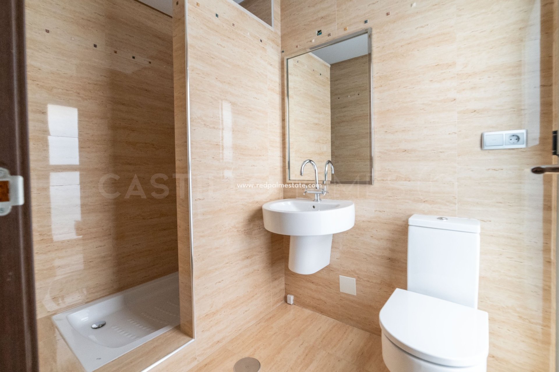 Reventa - Apartmentos -
Torrevieja - Centro Torrevieja