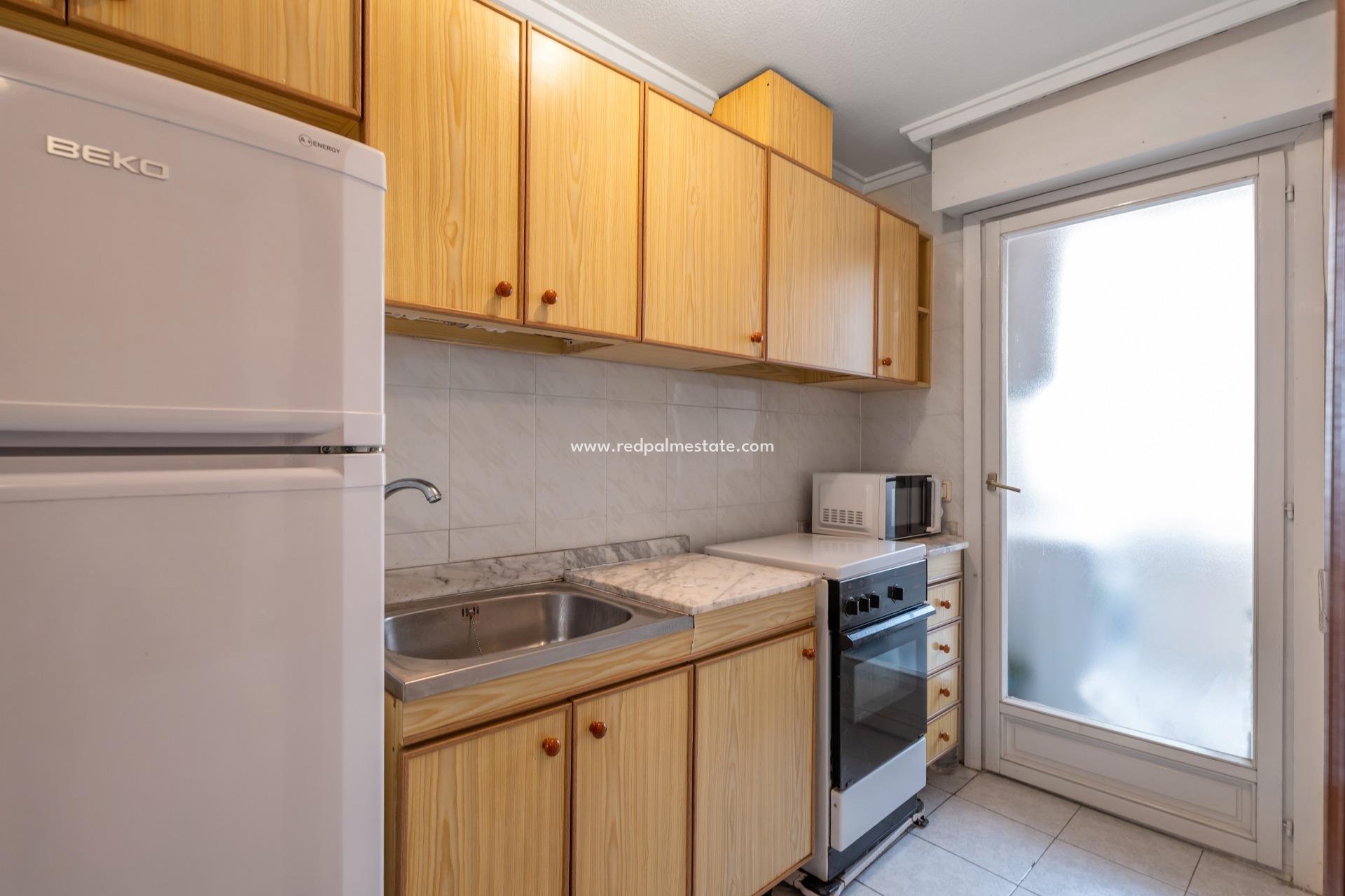 Reventa - Apartmentos -
Torrevieja - Centro Torrevieja