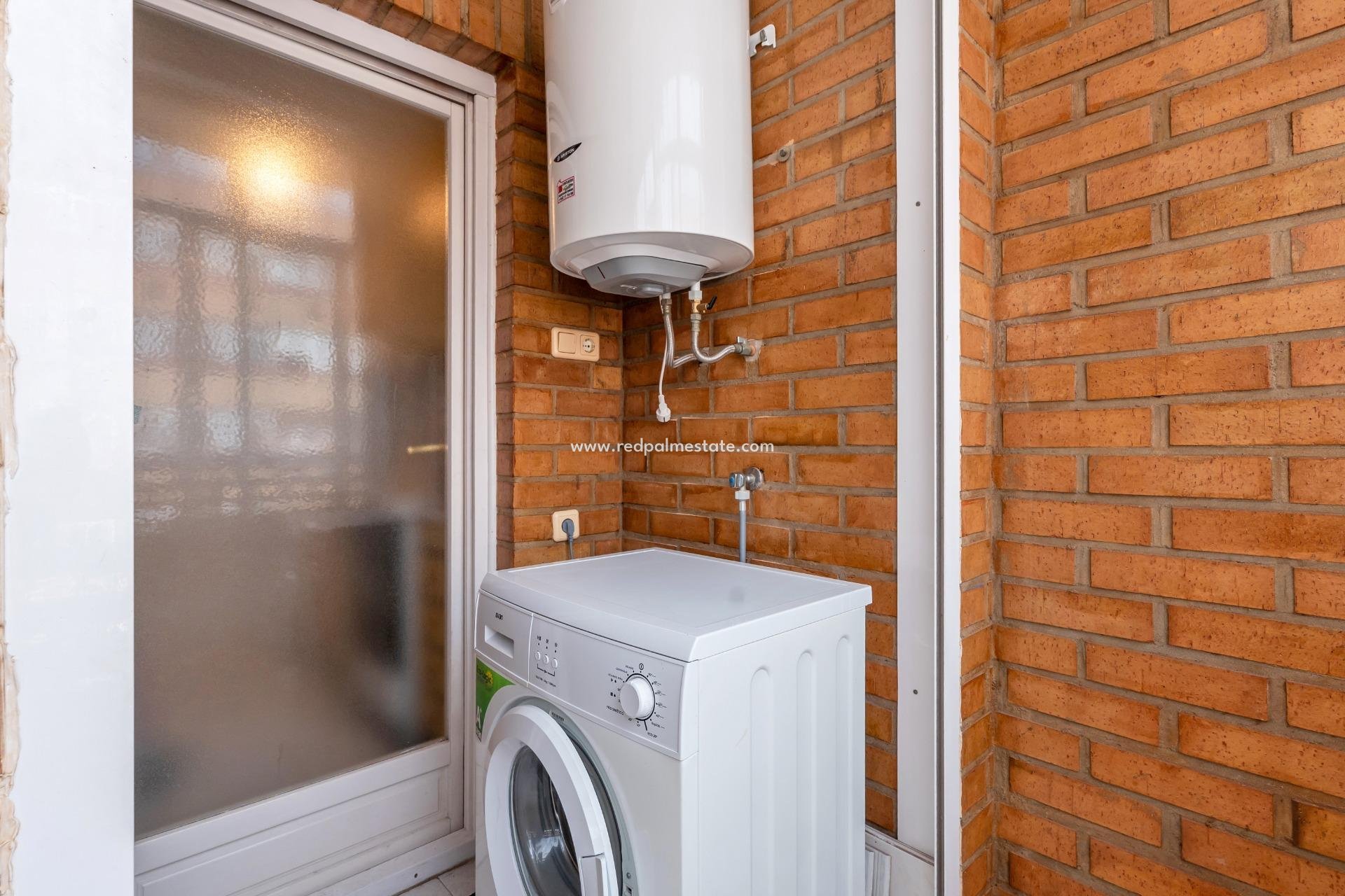 Reventa - Apartmentos -
Torrevieja - Centro Torrevieja