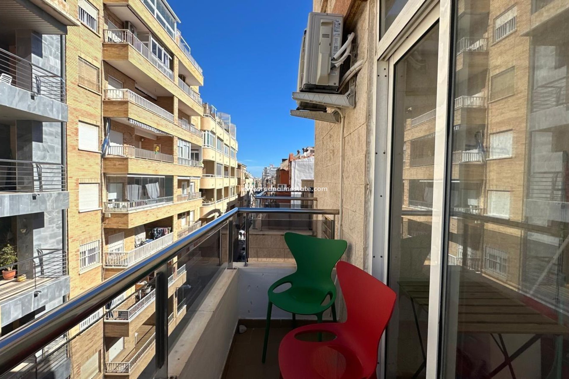 Reventa - Apartmentos -
Torrevieja - Centro Torrevieja