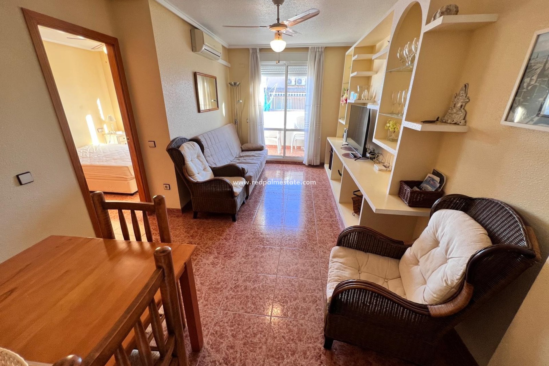 Reventa - Apartmentos -
Torrevieja - Centro Torrevieja