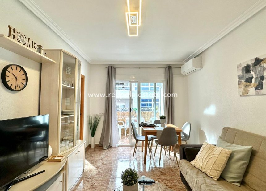 Reventa - Apartmentos -
Torrevieja - Centro Torrevieja