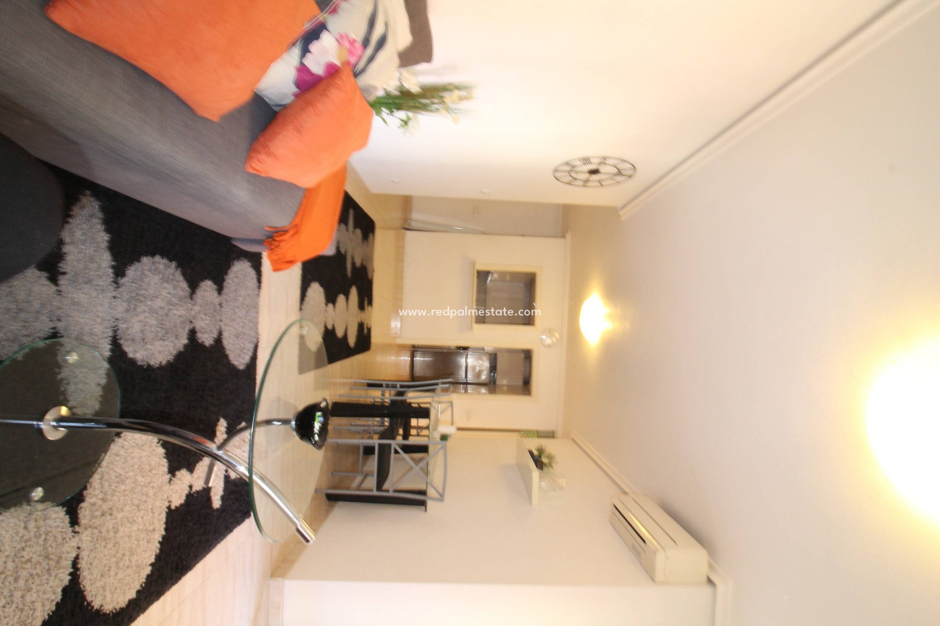 Reventa - Apartmentos -
Torrevieja - Centro Torrevieja