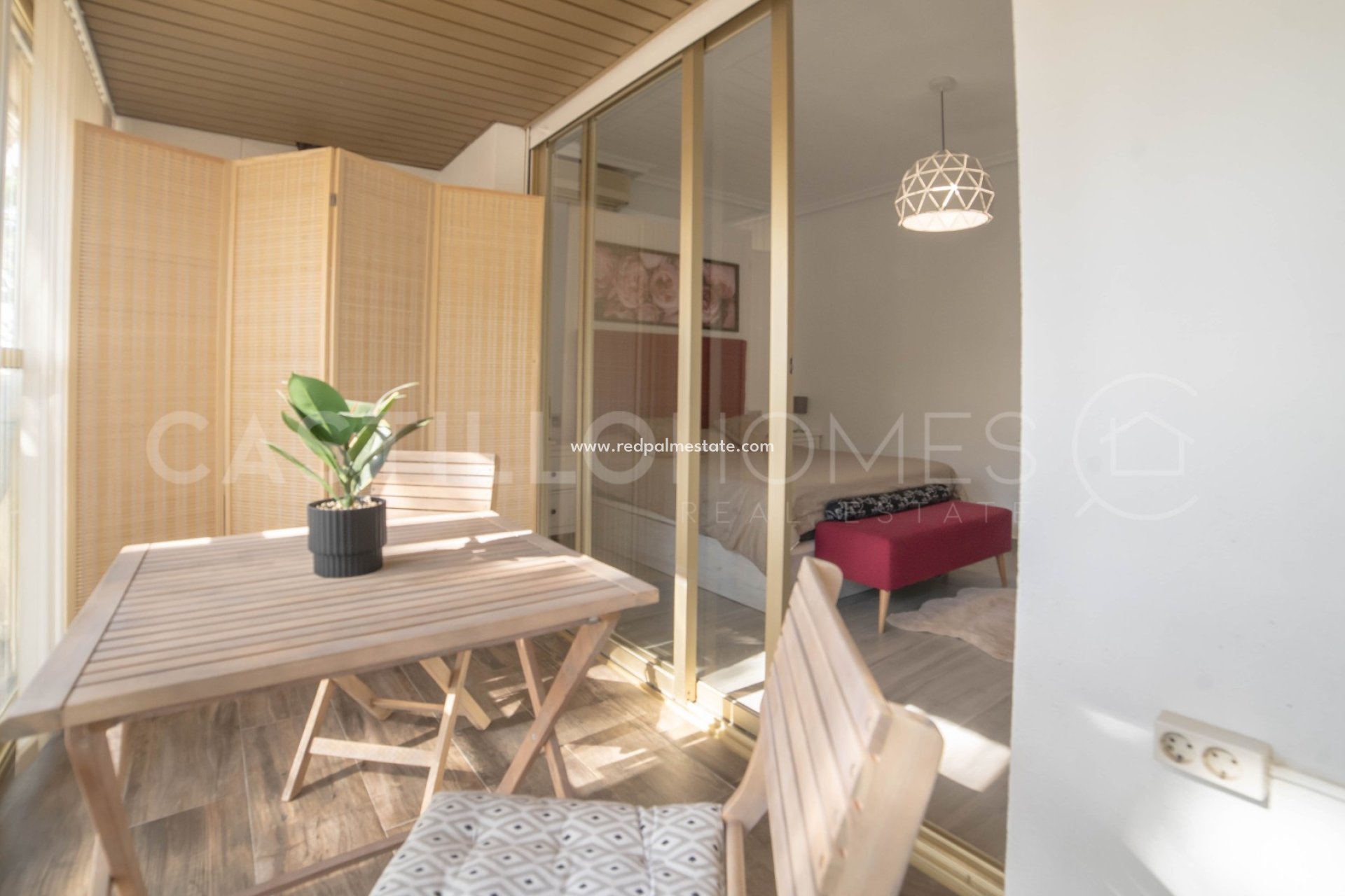 Reventa - Apartmentos -
Torrevieja - Centro Torrevieja