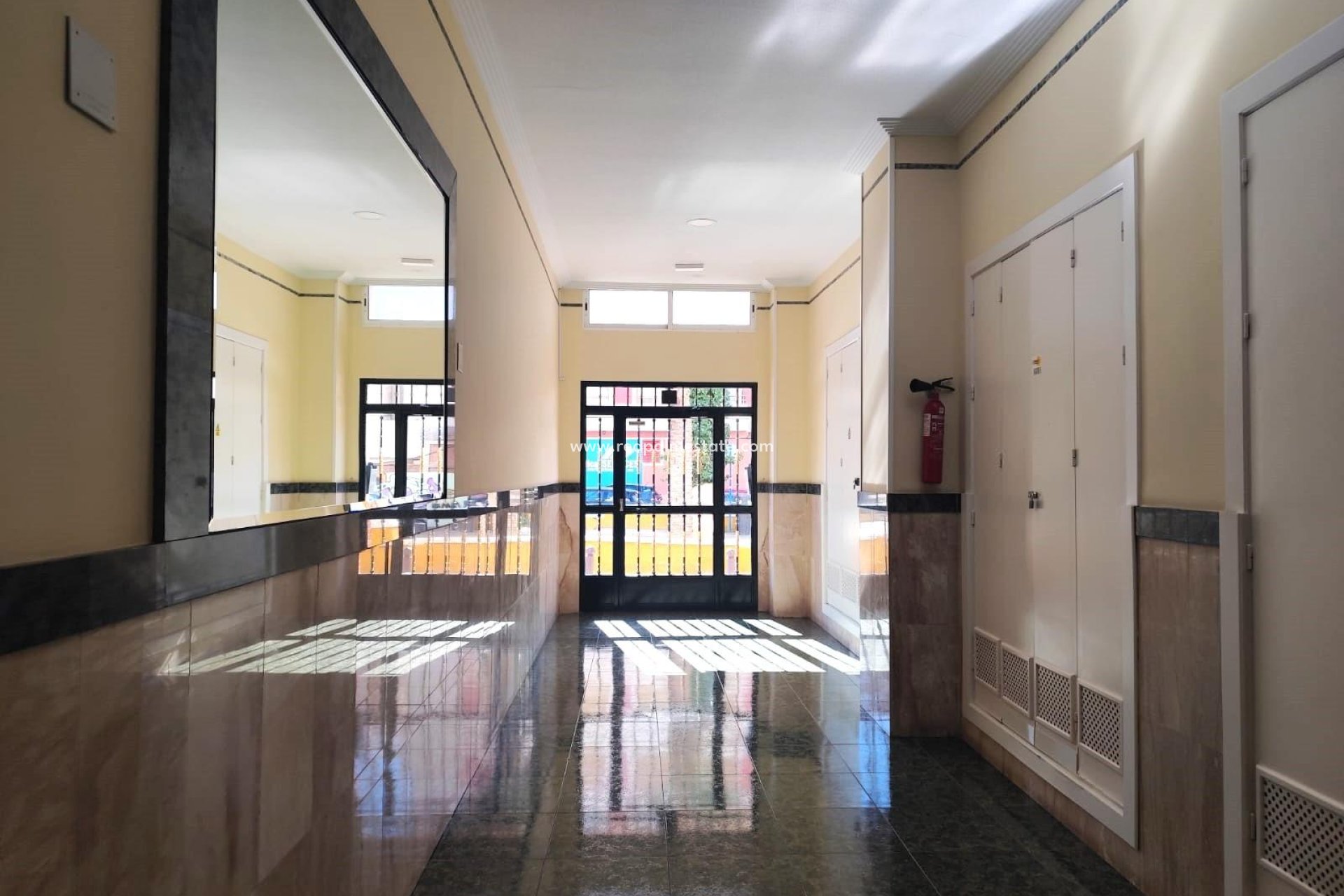 Reventa - Apartmentos -
Torrevieja - Centro Torrevieja