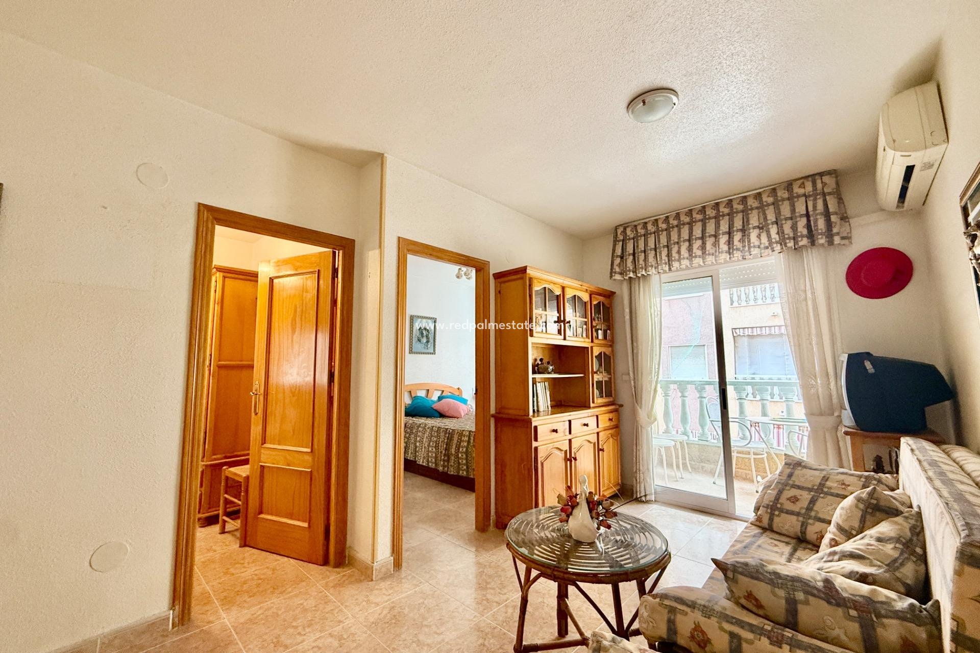 Reventa - Apartmentos -
Torrevieja - Centro Torrevieja