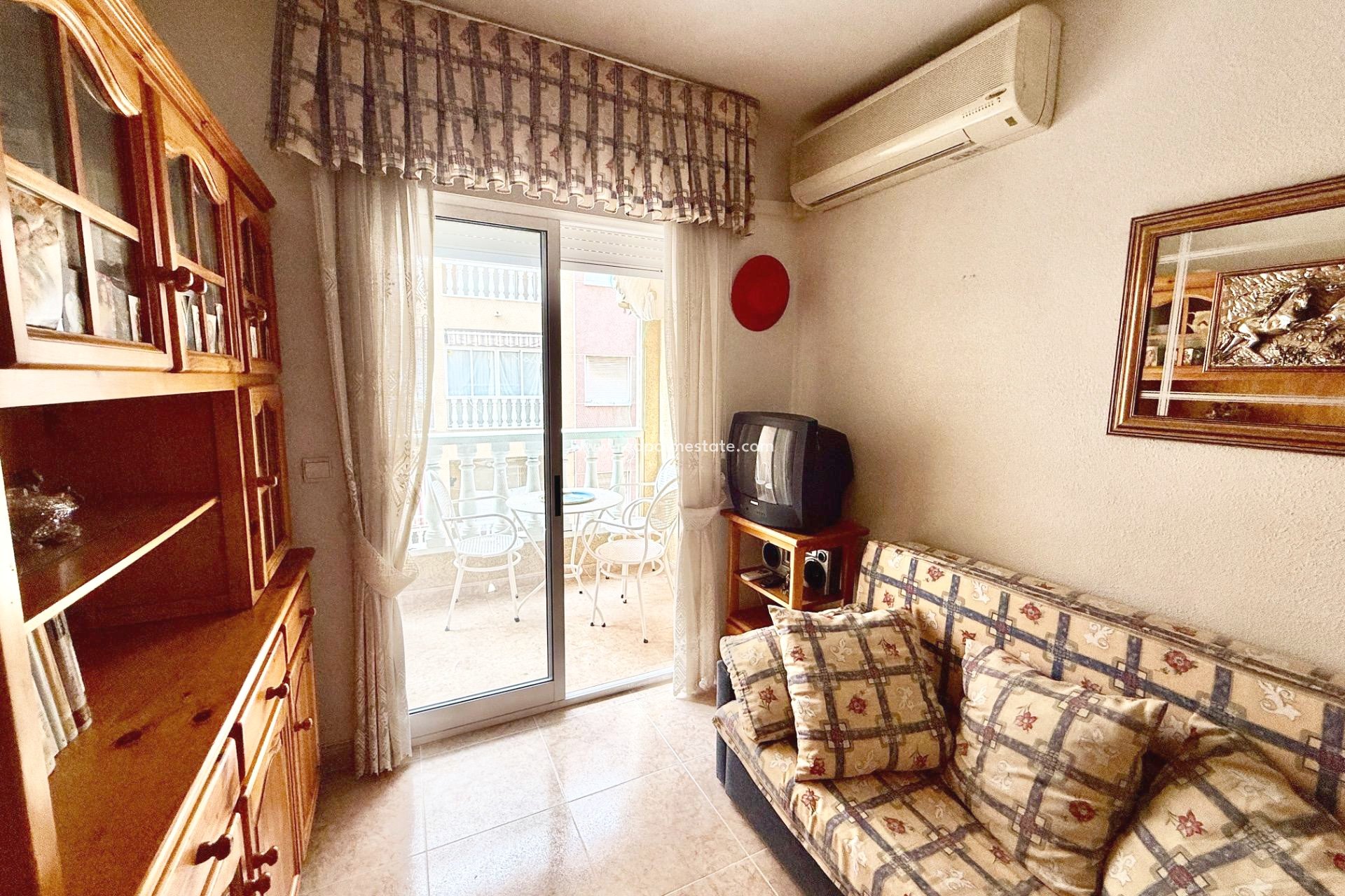 Reventa - Apartmentos -
Torrevieja - Centro Torrevieja