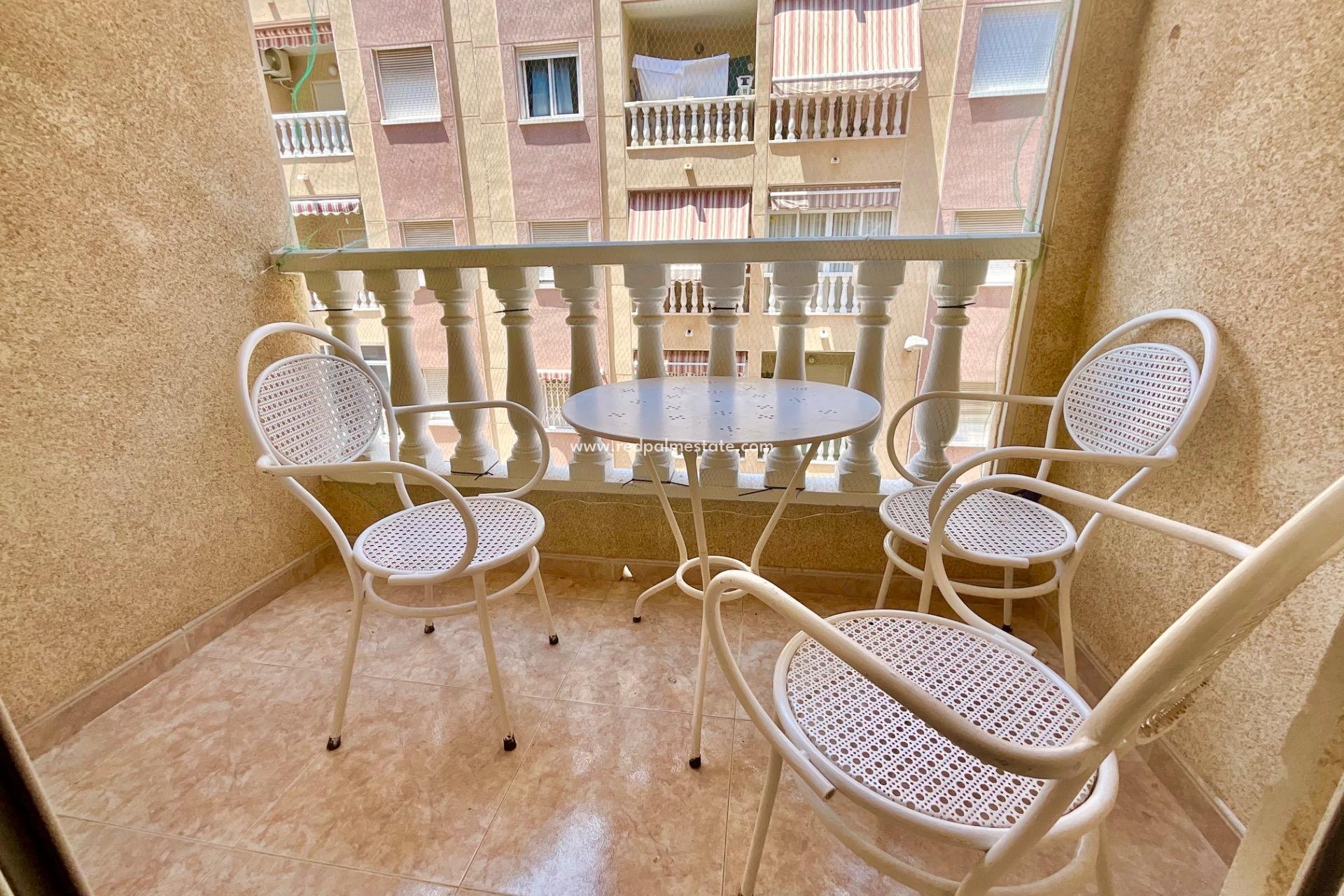 Reventa - Apartmentos -
Torrevieja - Centro Torrevieja