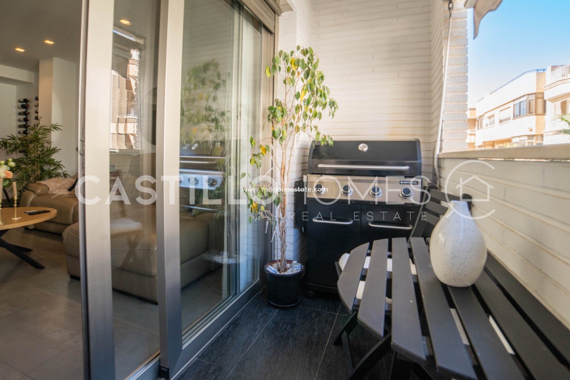 Reventa - Apartmentos -
Torrevieja - Centro Torrevieja